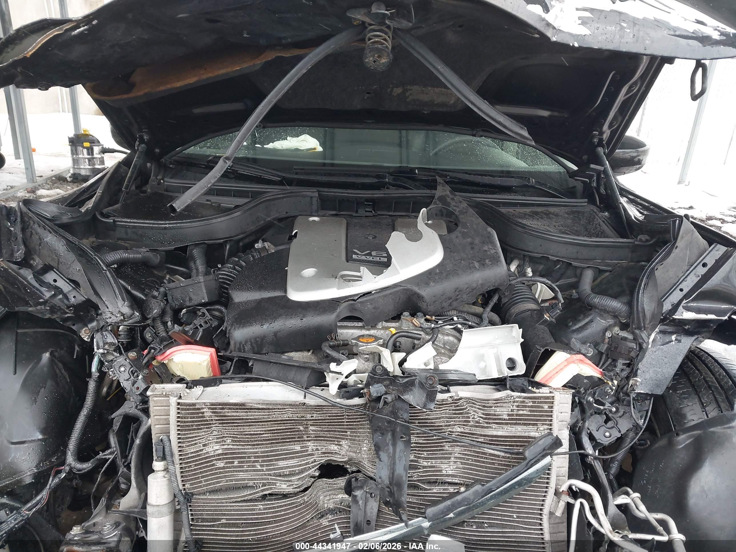 INFINITI G37 image 10