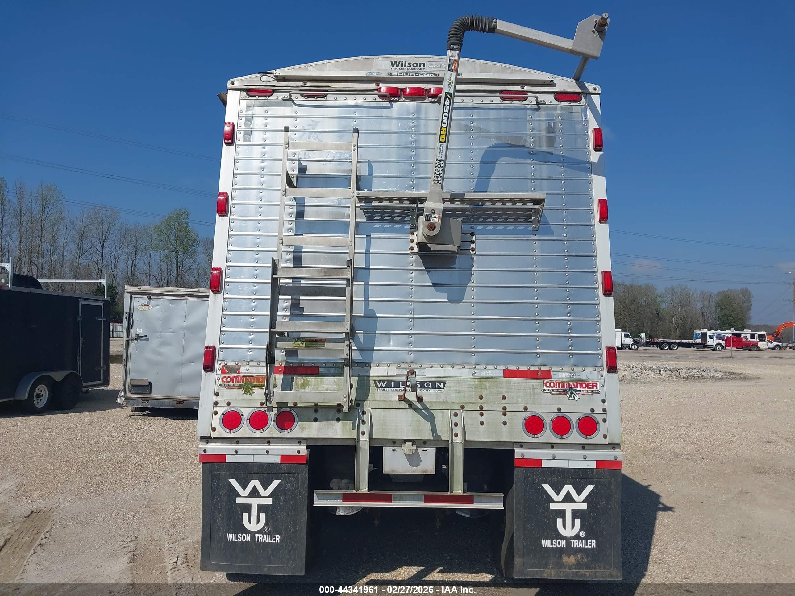 WILSON TRAILER image 8