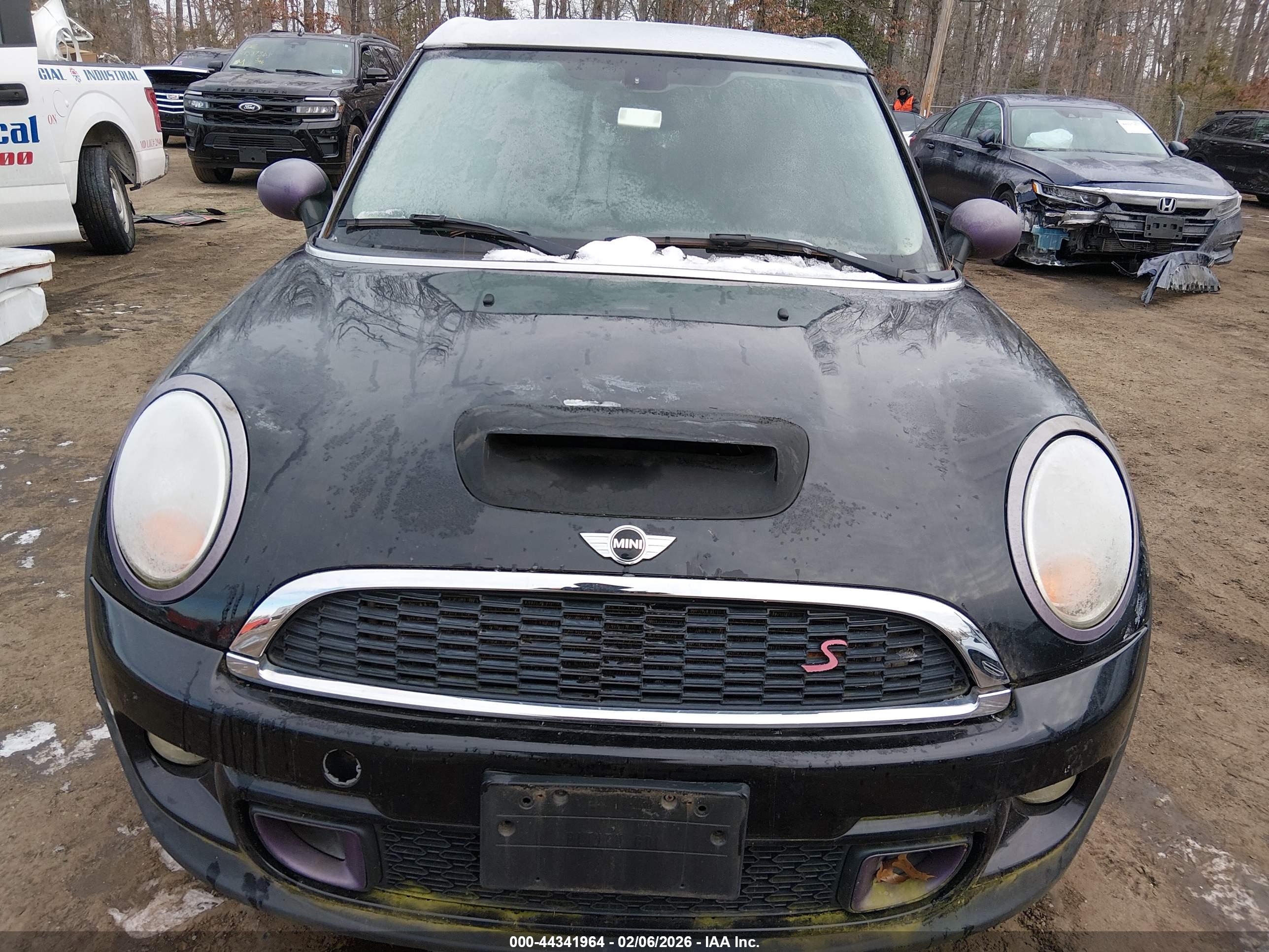 MINI CLUBMAN image 6