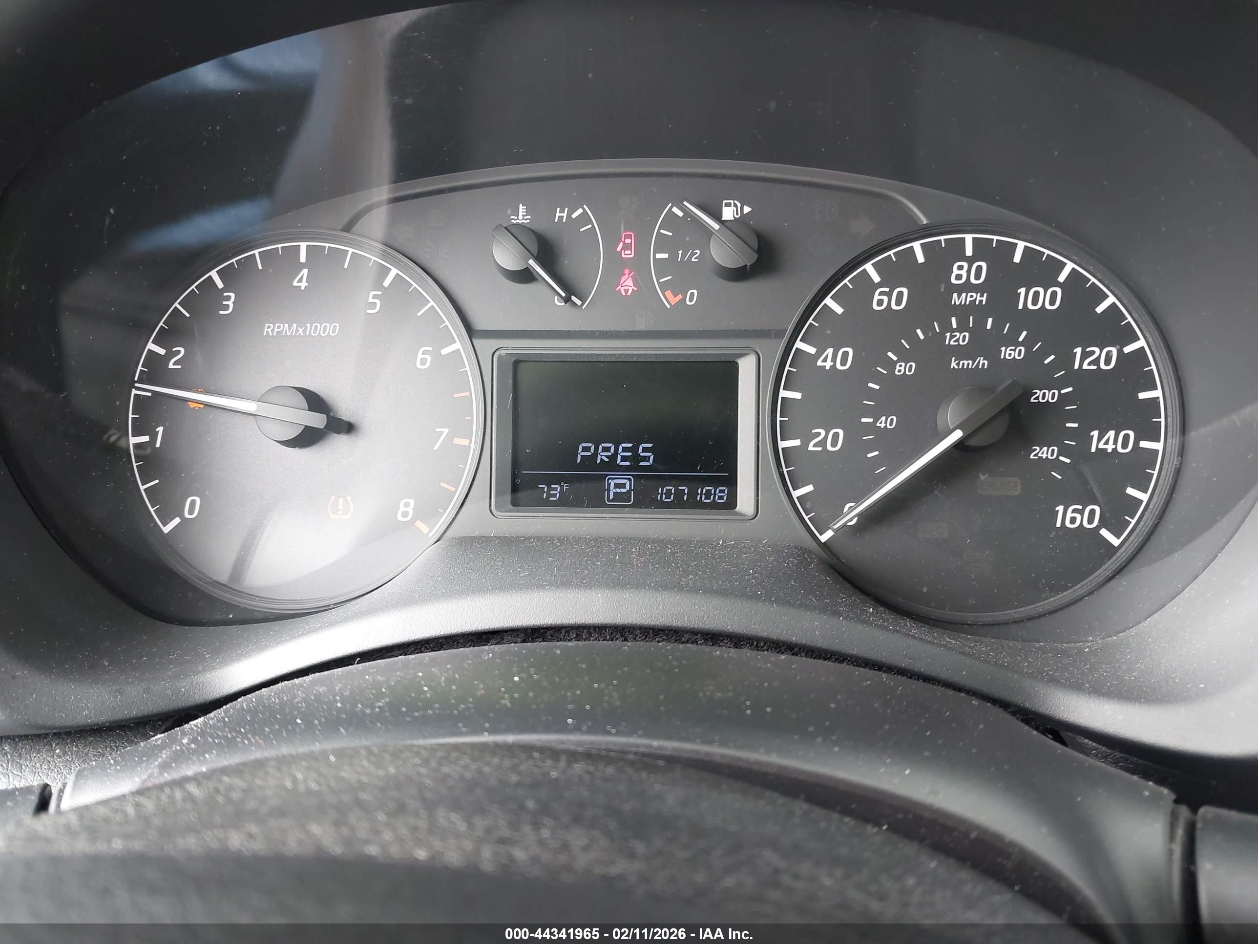 NISSAN SENTRA image 7