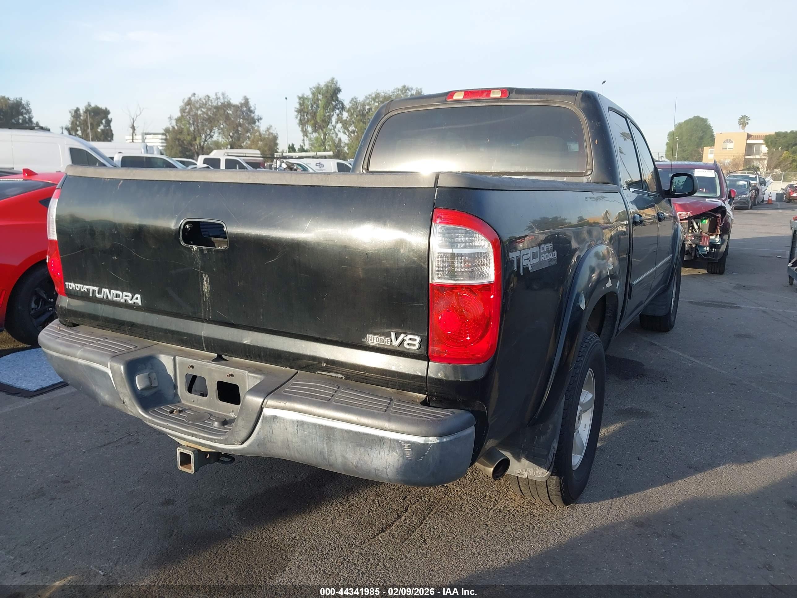 TOYOTA TUNDRA image 4