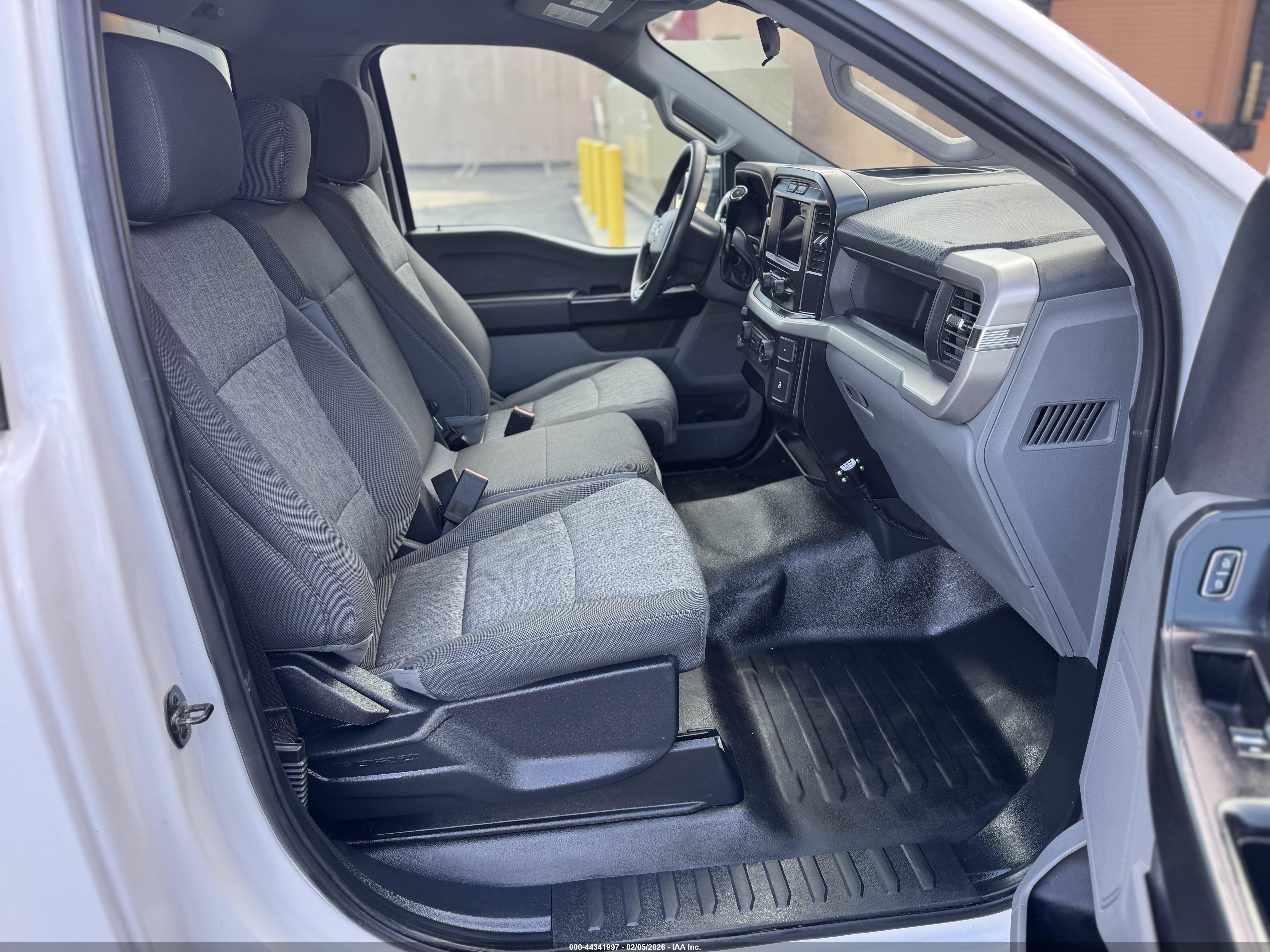 FORD F-150 image 5
