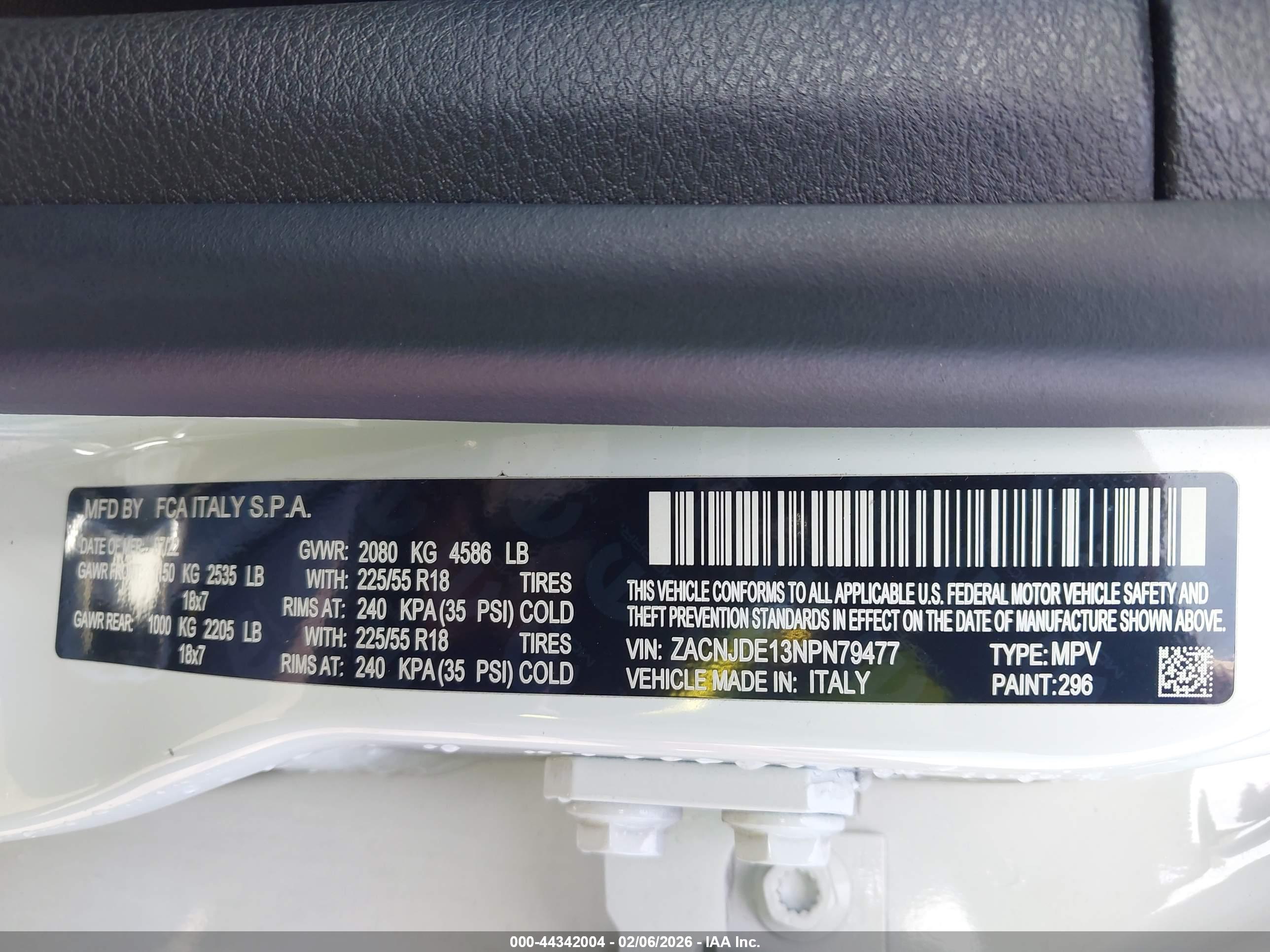 JEEP RENEGADE image 9