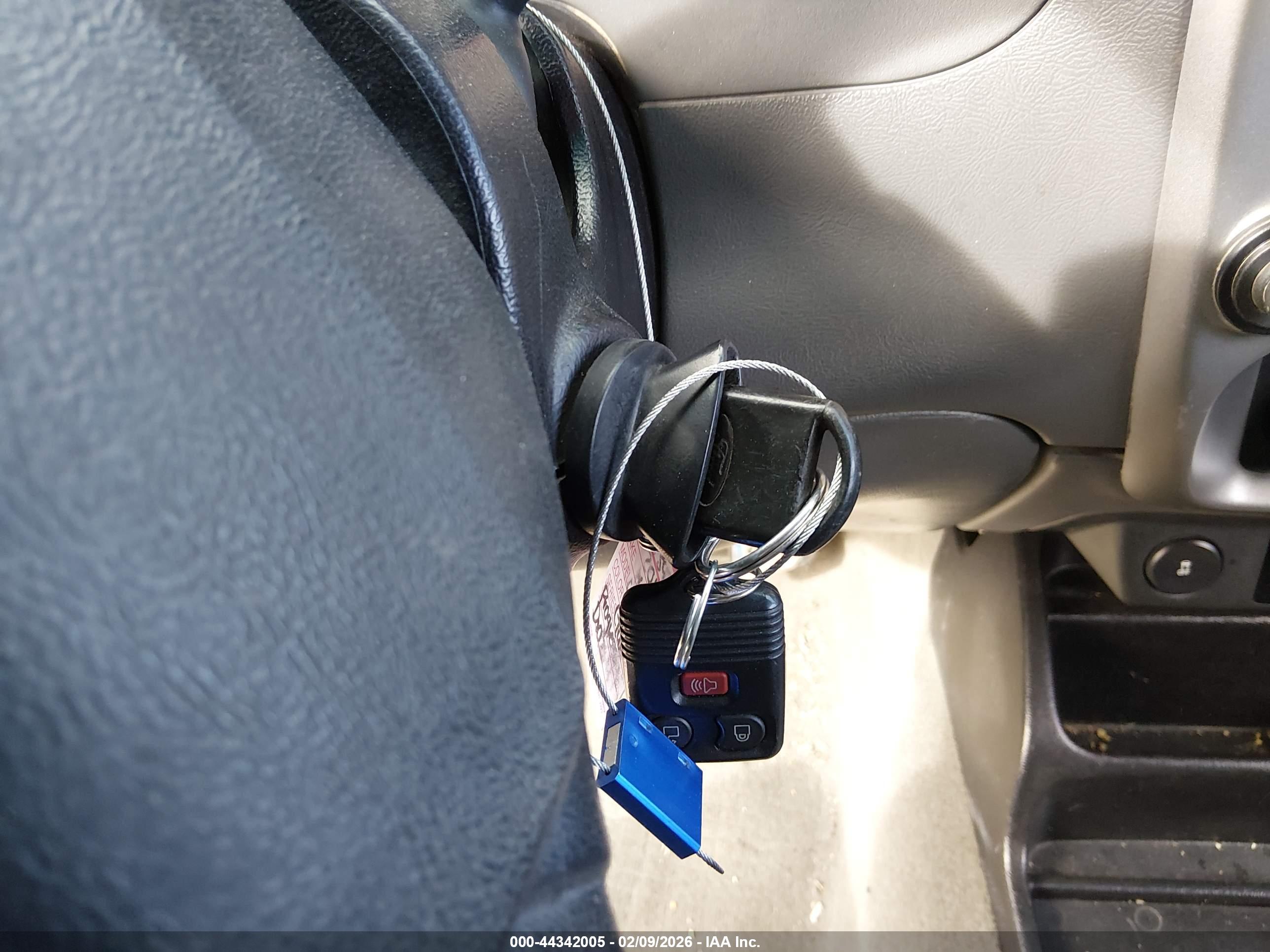 FORD RANGER image 11