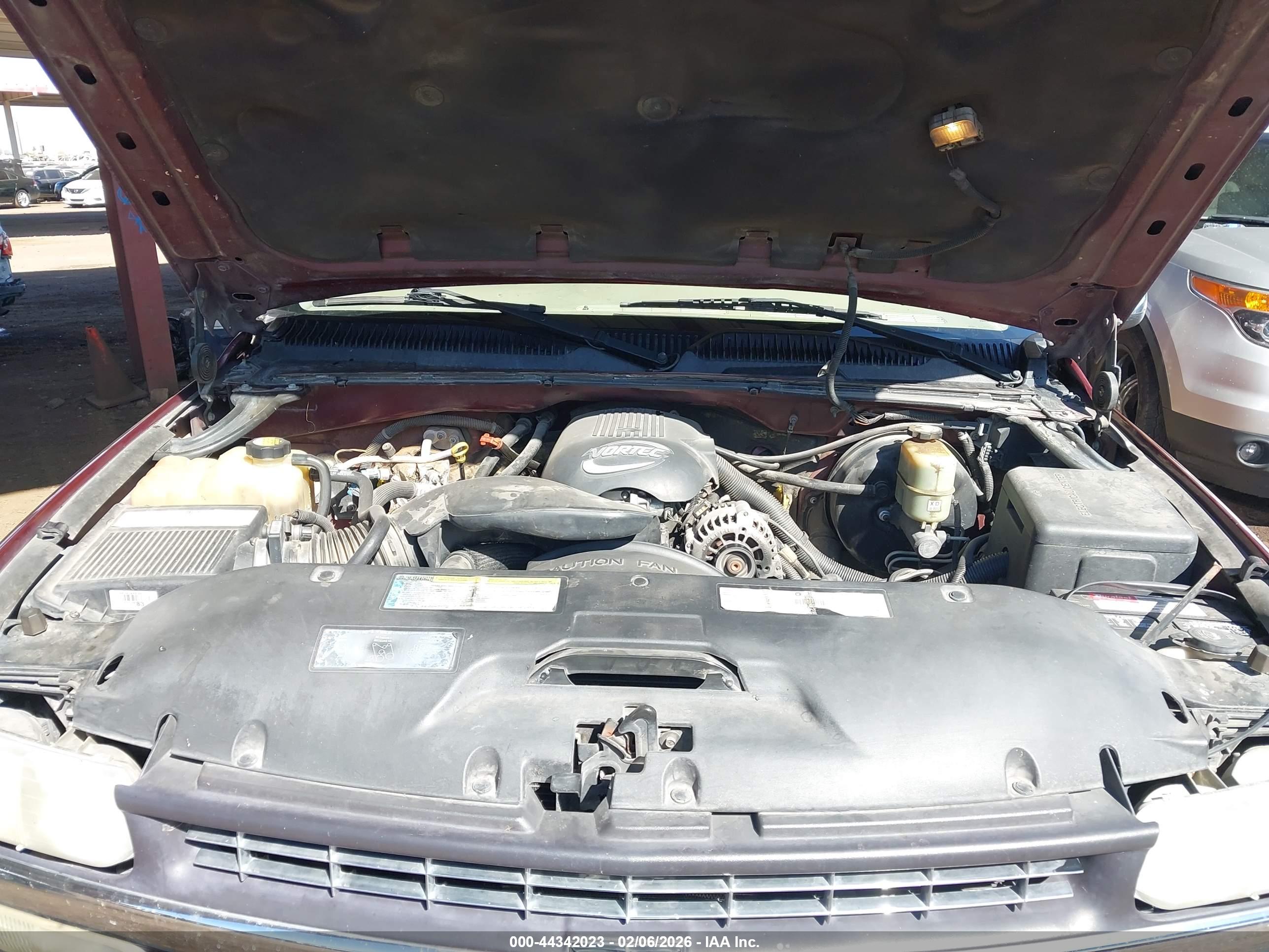 CHEVROLET SILVERADO image 10