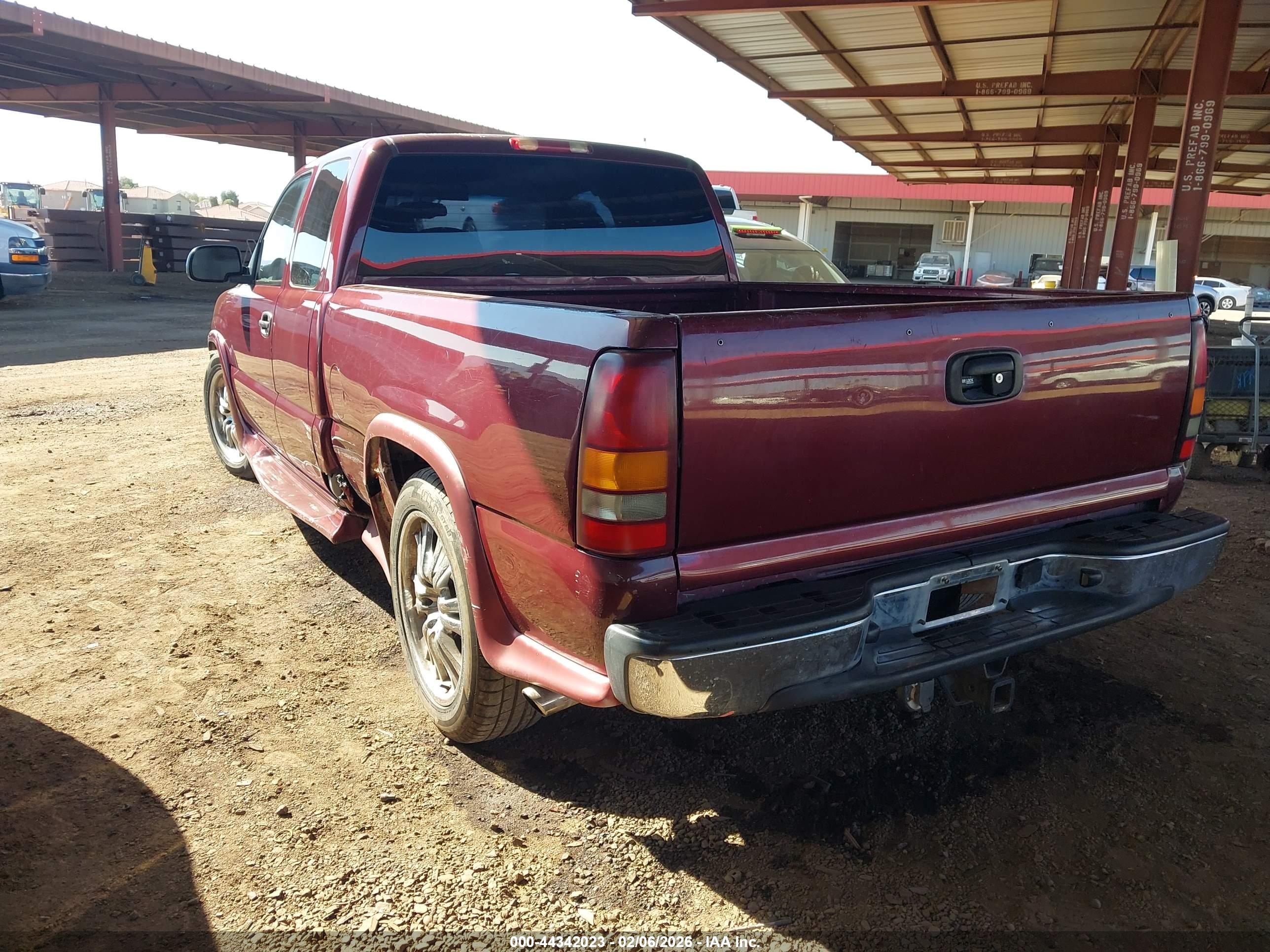 CHEVROLET SILVERADO image 3