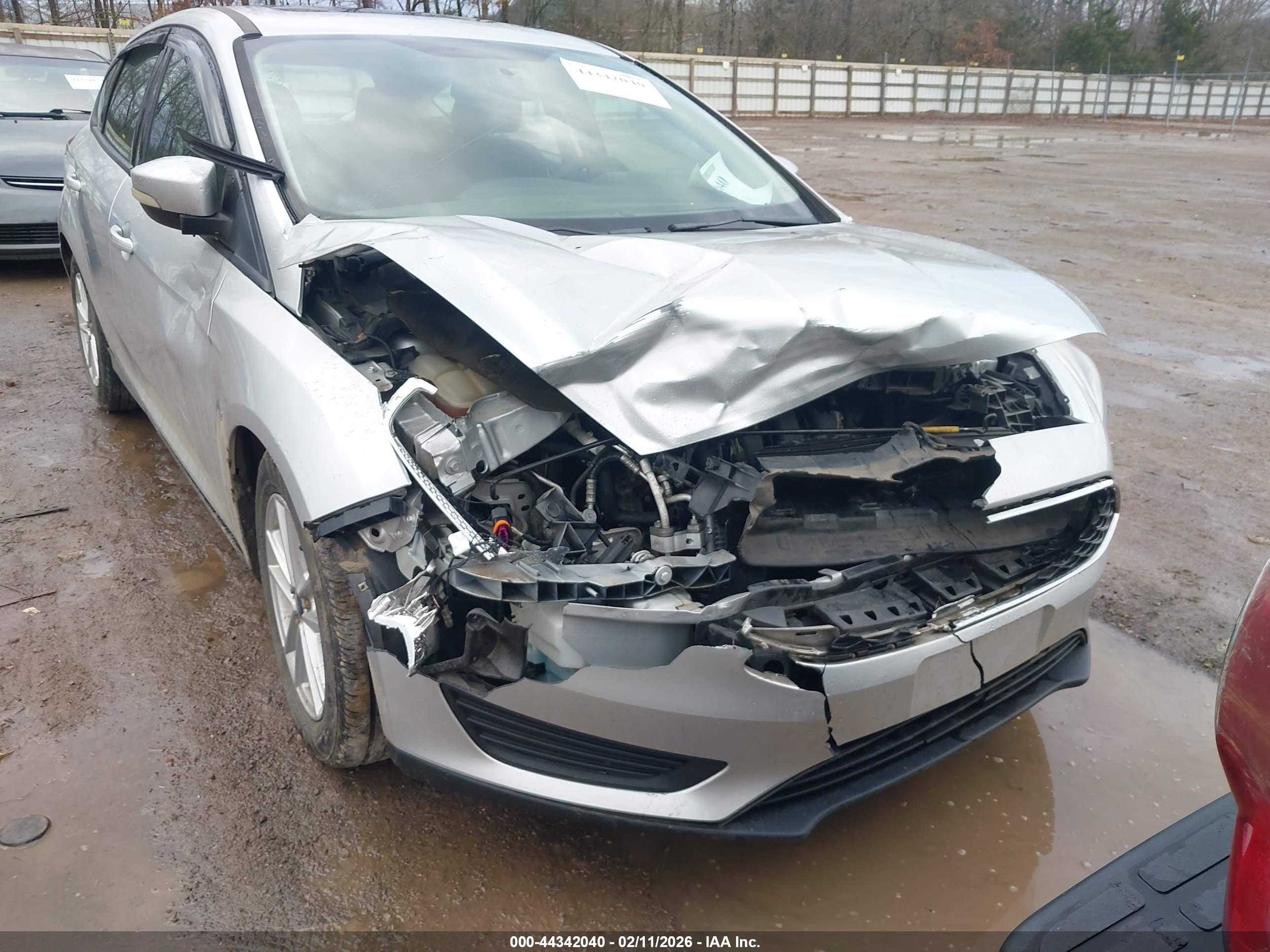 FORD FOCUS image 6