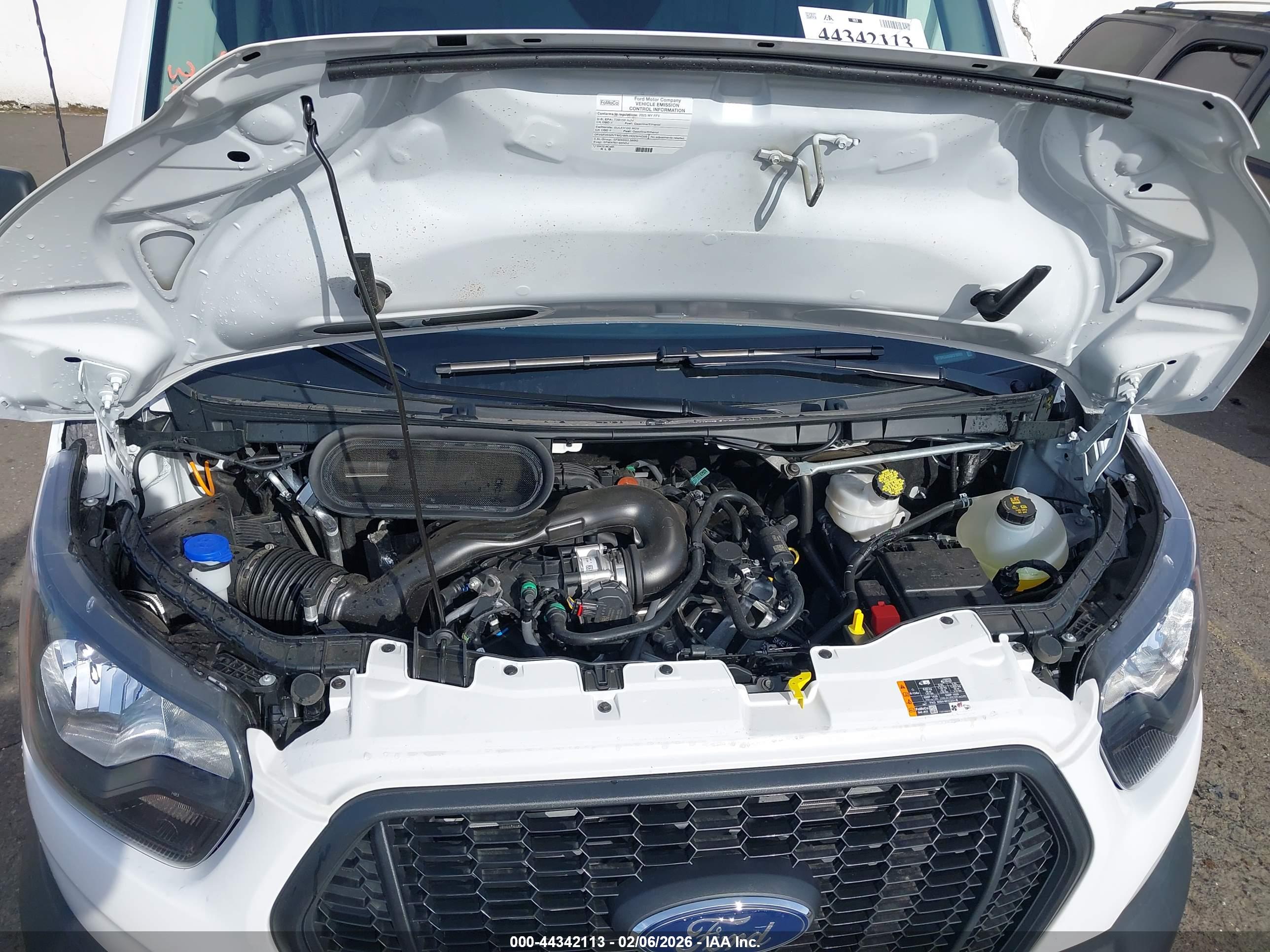 FORD TRANSIT-250 image 10