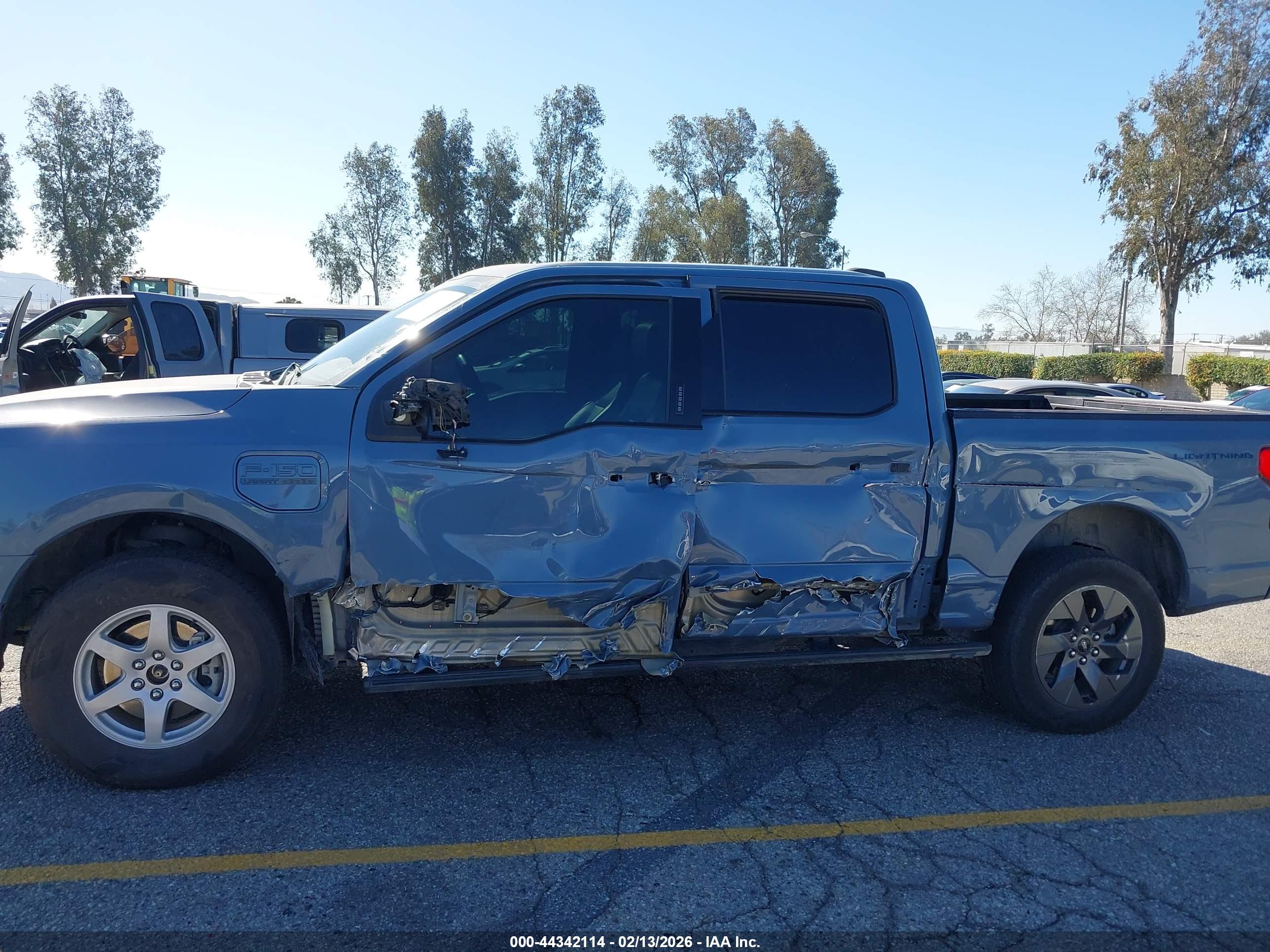 FORD F-150 image 6
