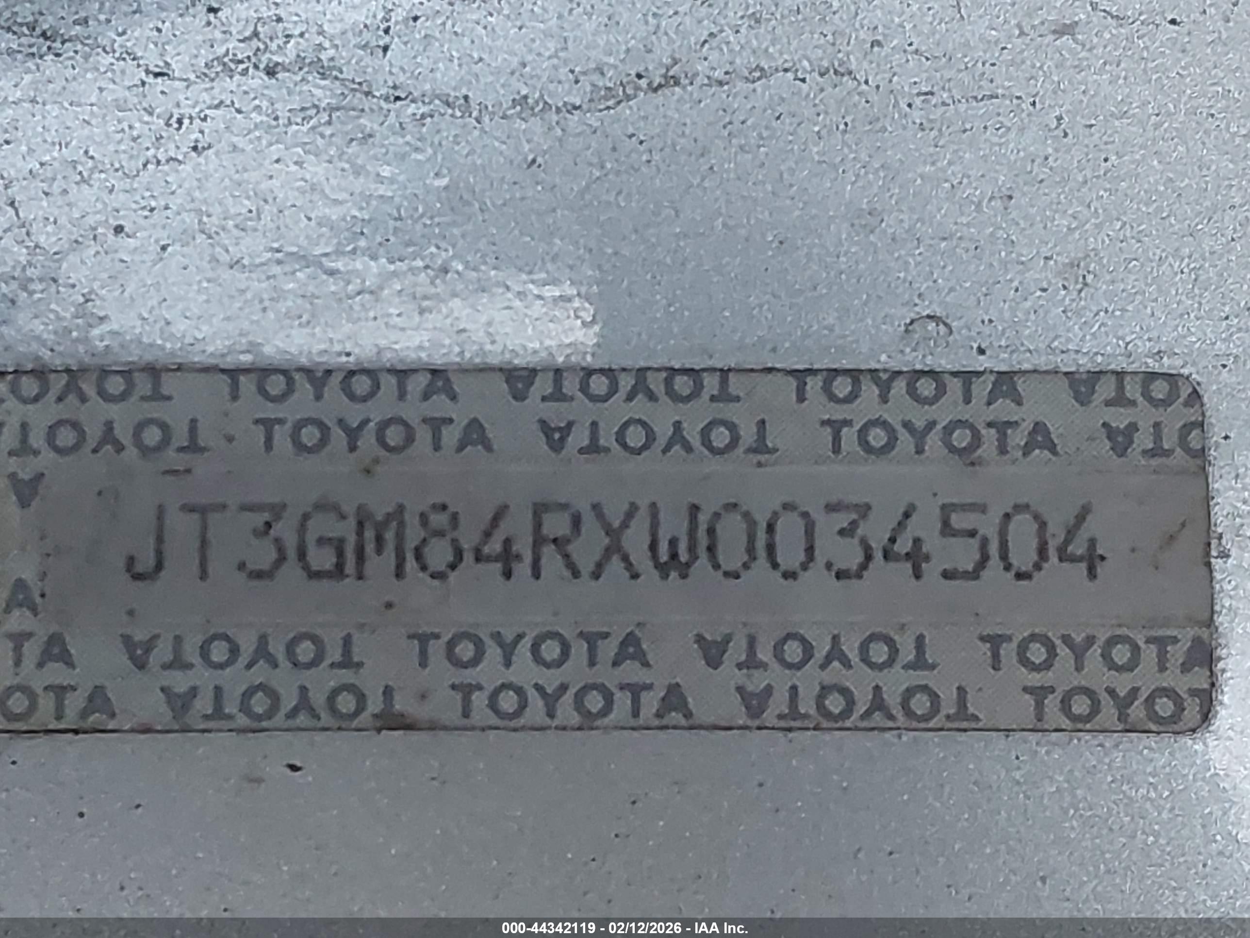 TOYOTA 4RUNNER image 9