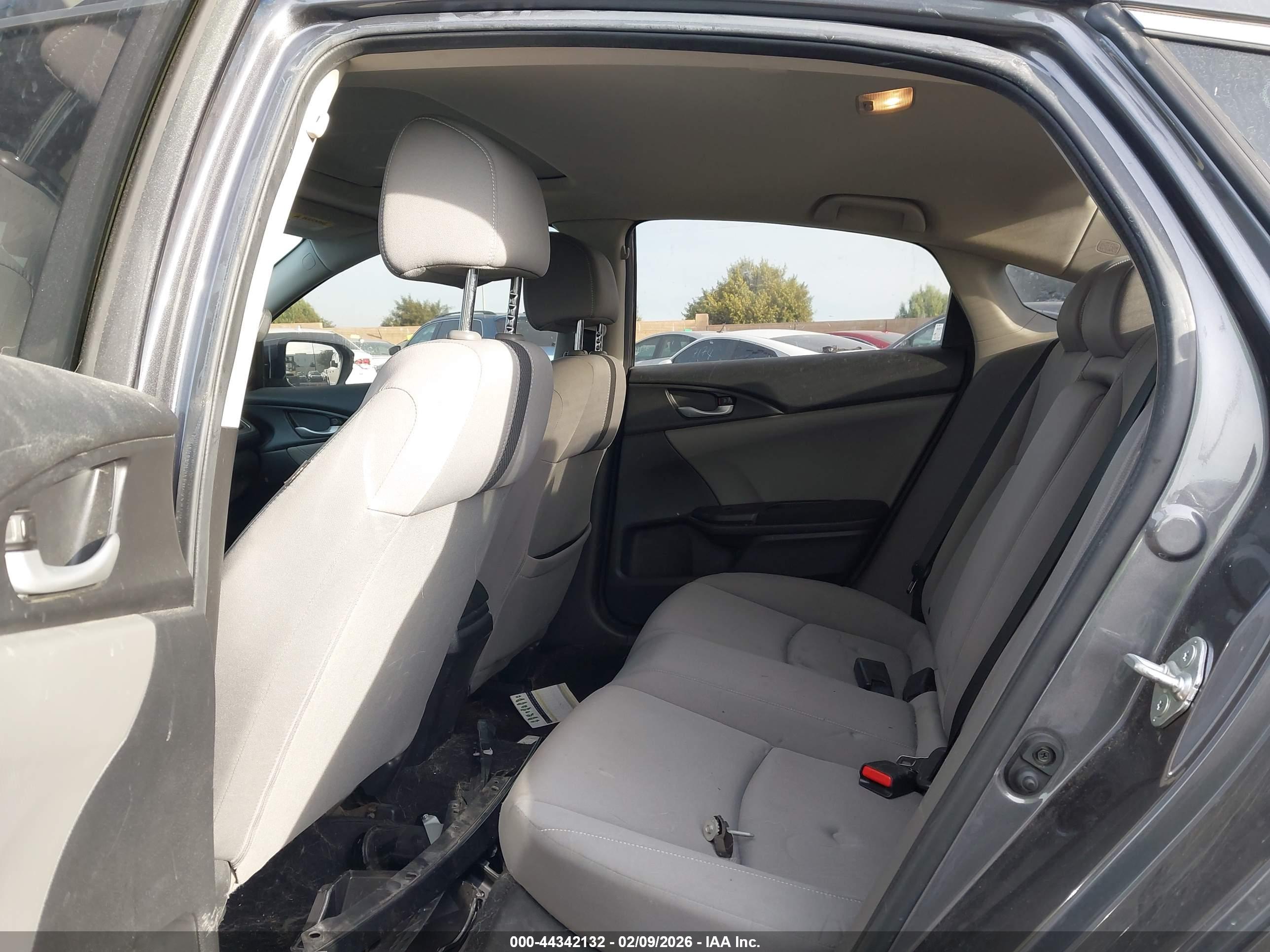 HONDA CIVIC image 8