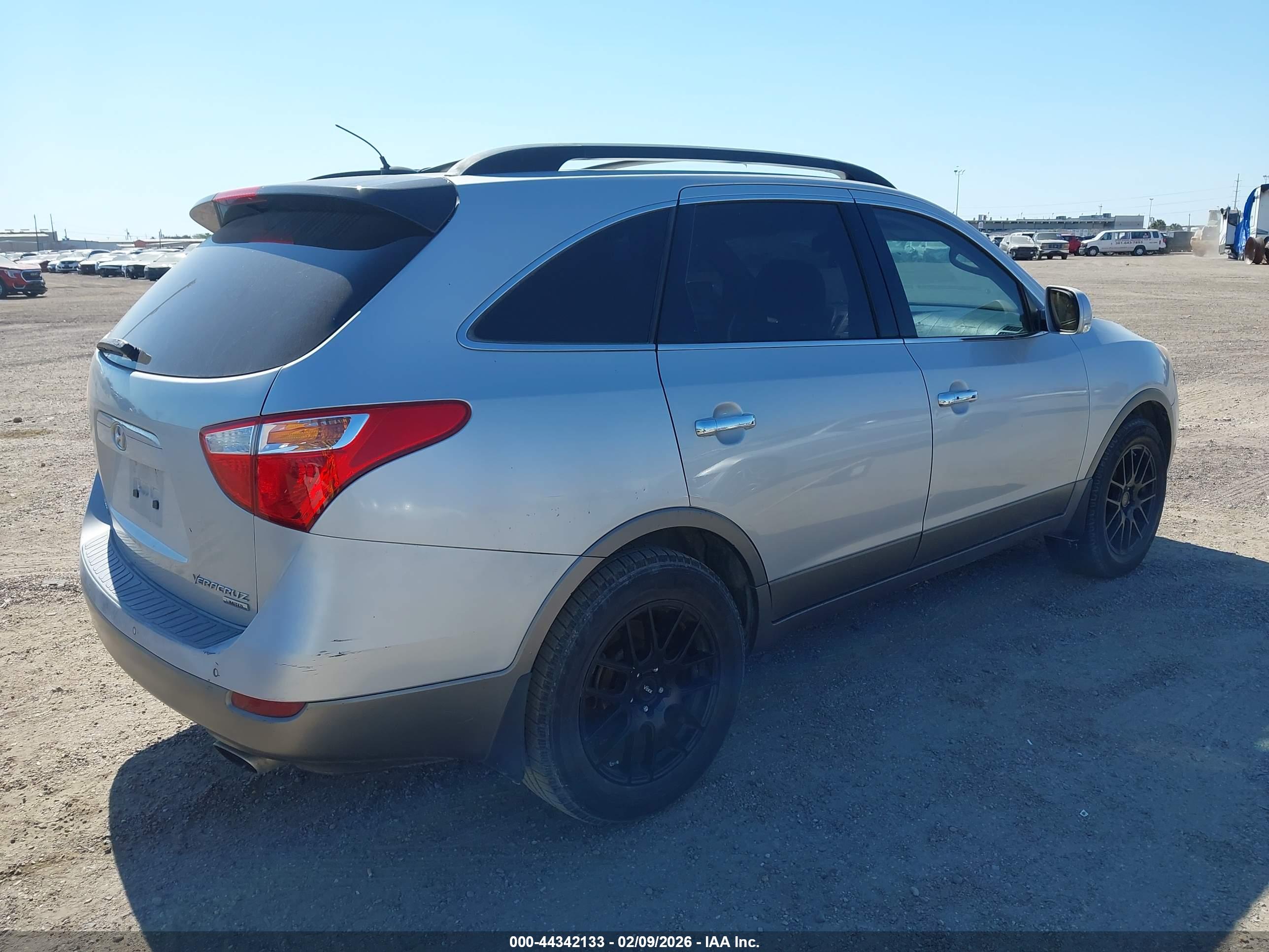 HYUNDAI VERACRUZ image 4