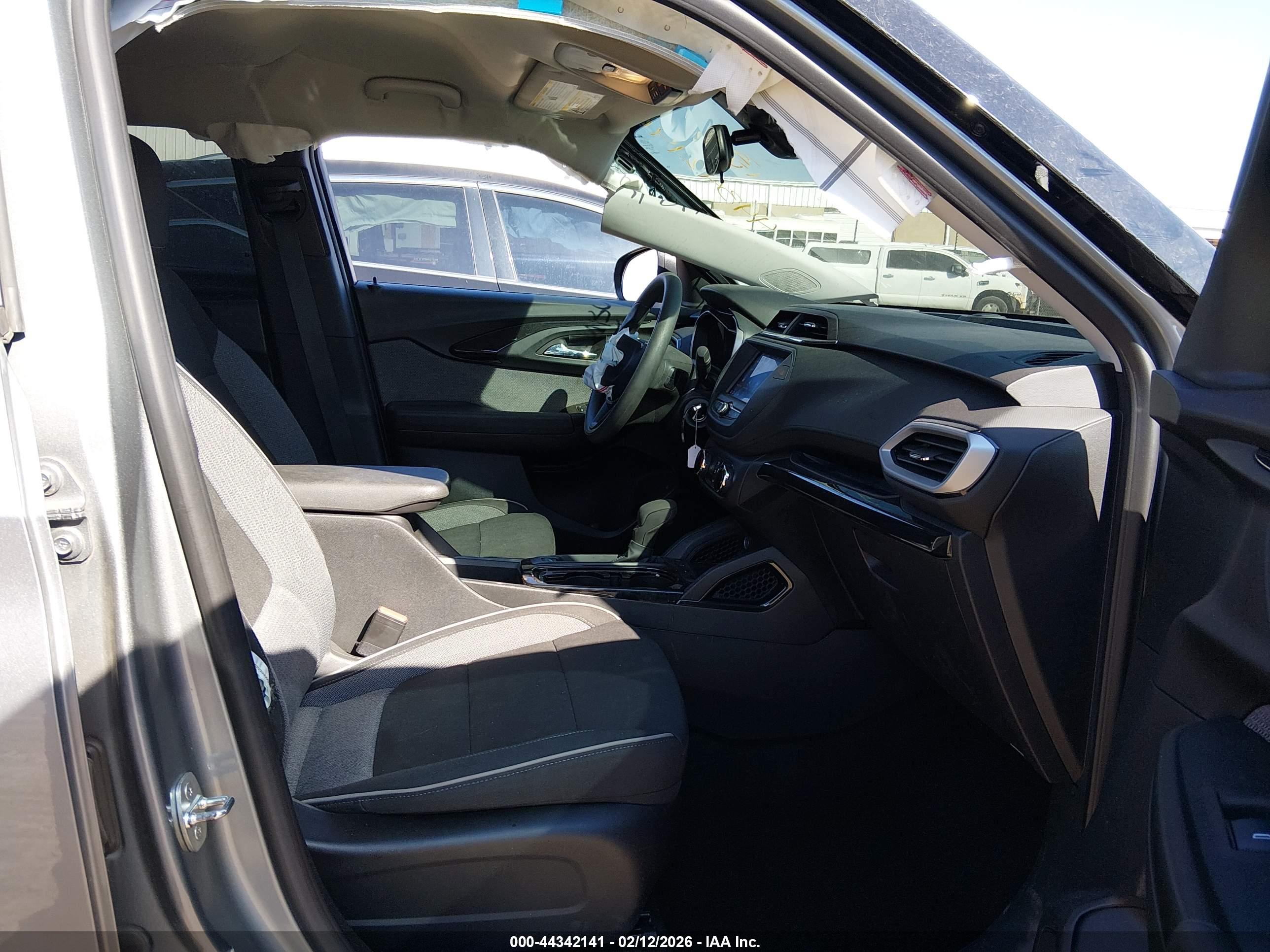 CHEVROLET TRAILBLAZER image 5