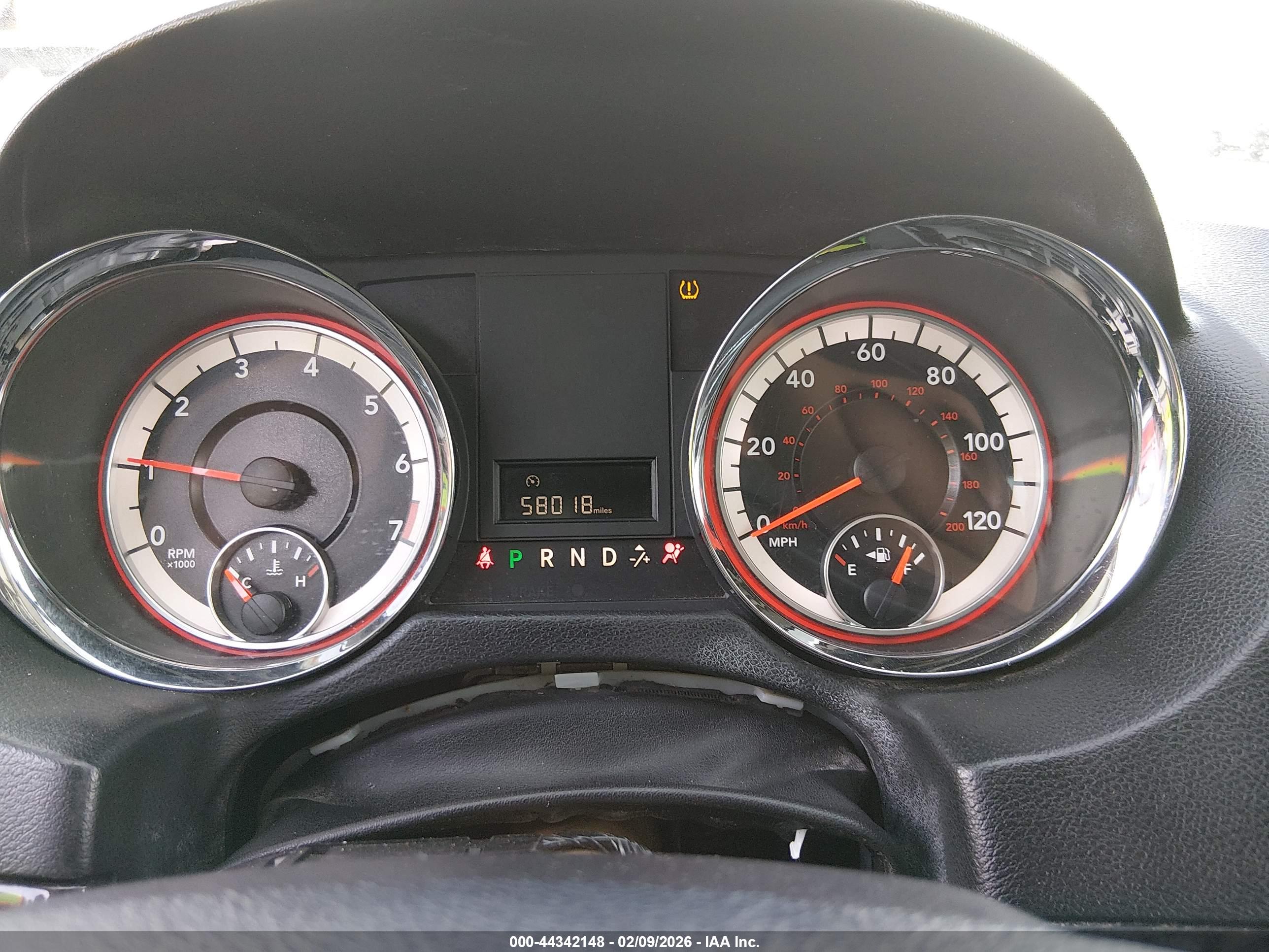 DODGE GRAND image 7