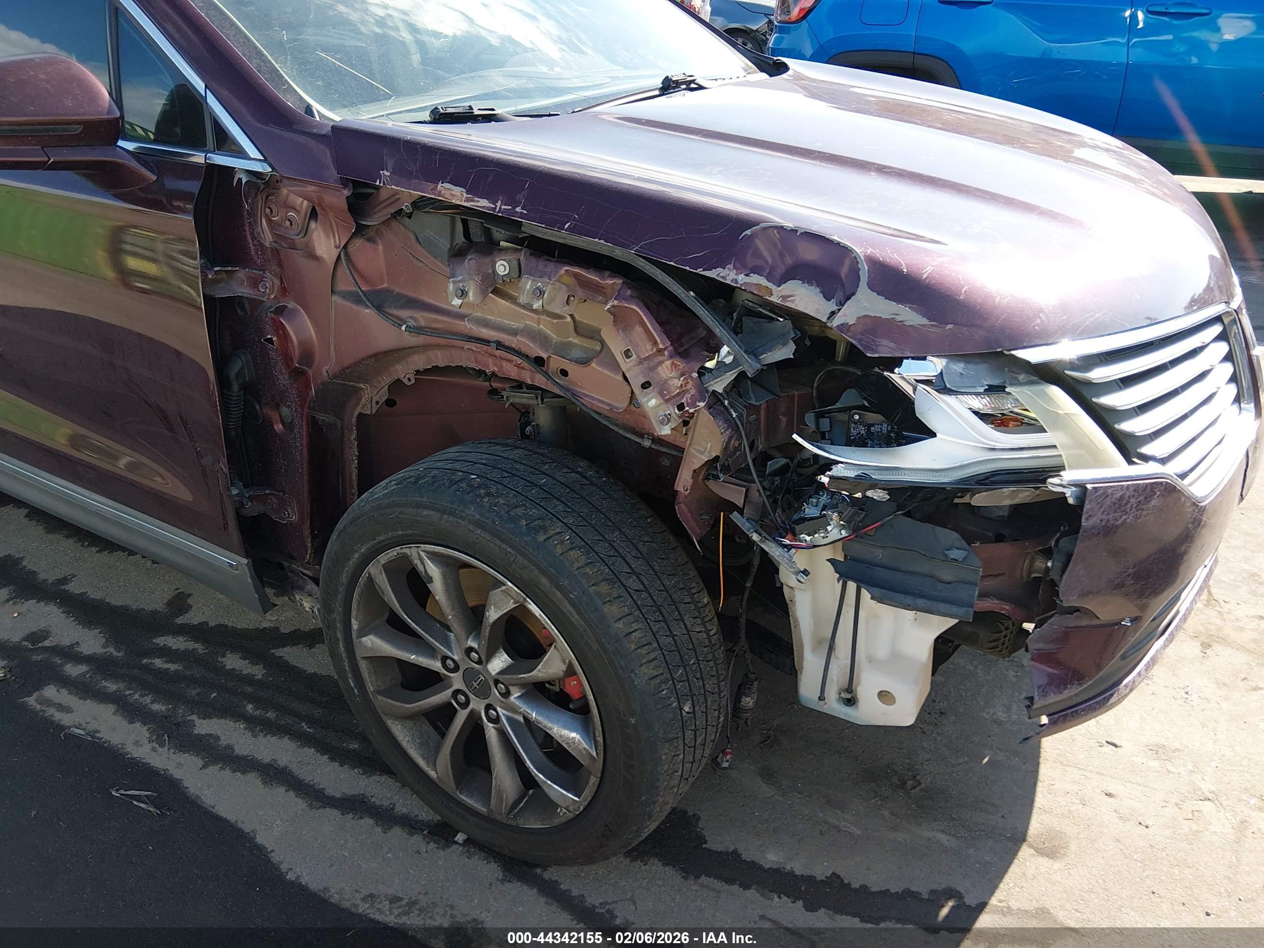 LINCOLN MKC image 6