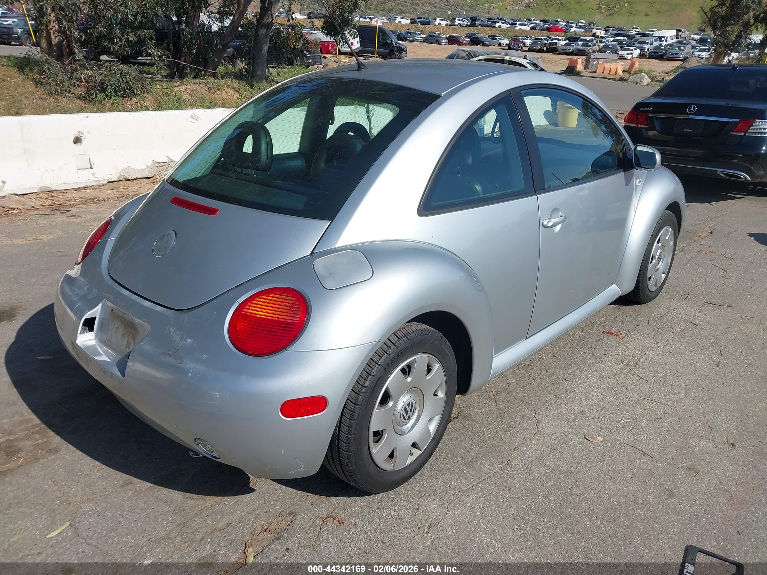 VOLKSWAGEN NEW image 4