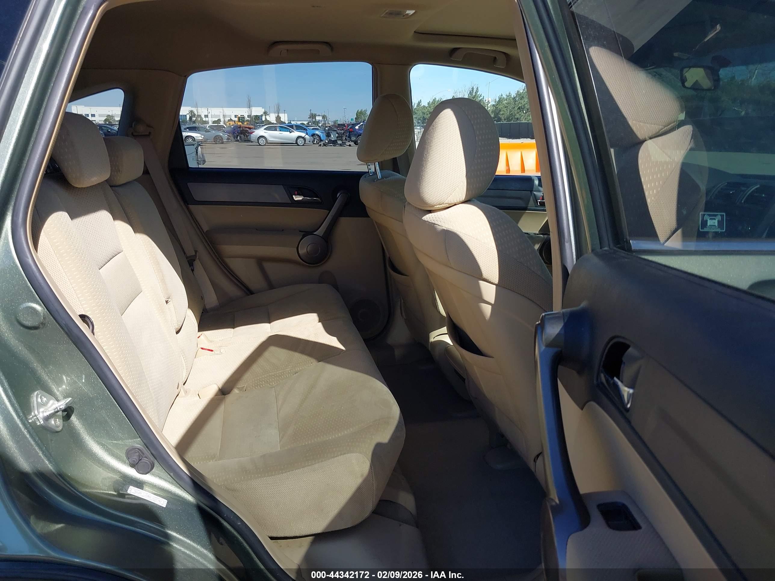HONDA CR-V image 8