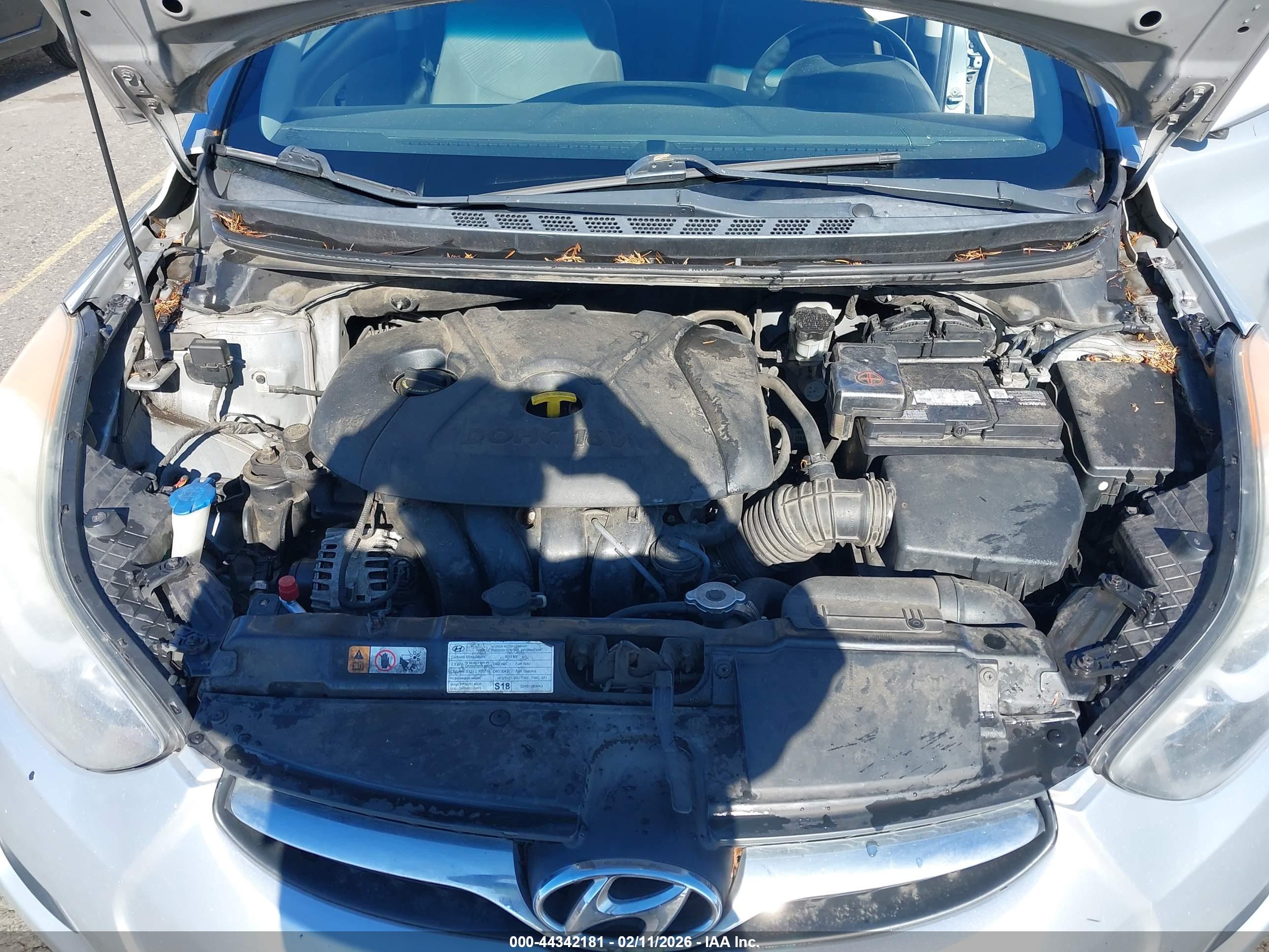HYUNDAI ELANTRA image 10