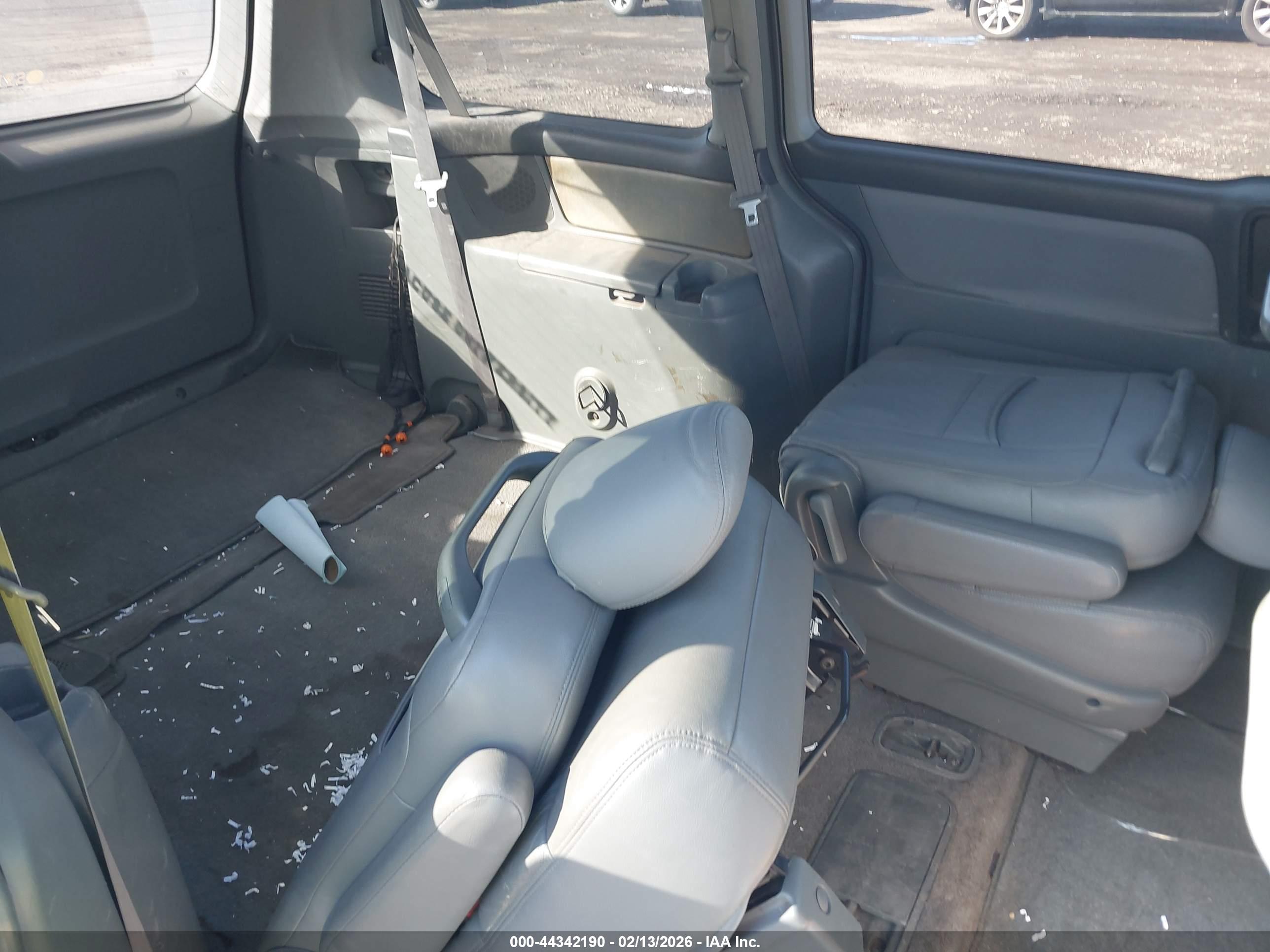 HONDA ODYSSEY image 8