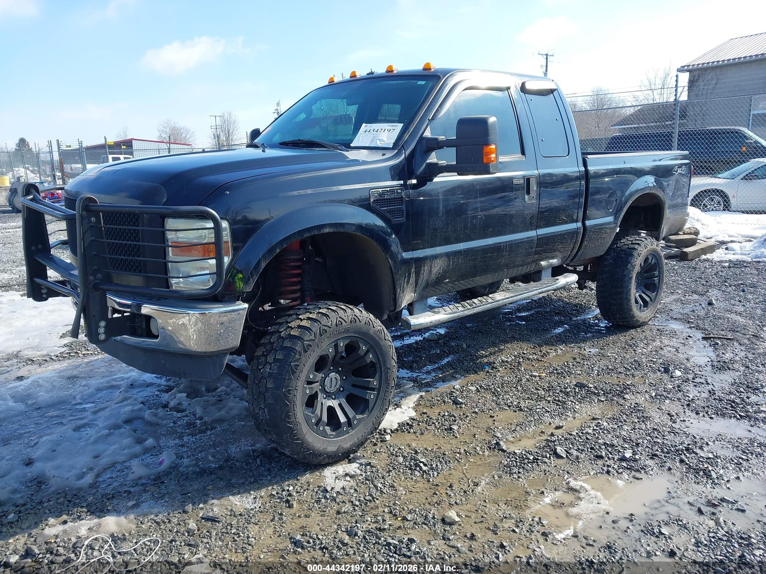 FORD F-250 image 2