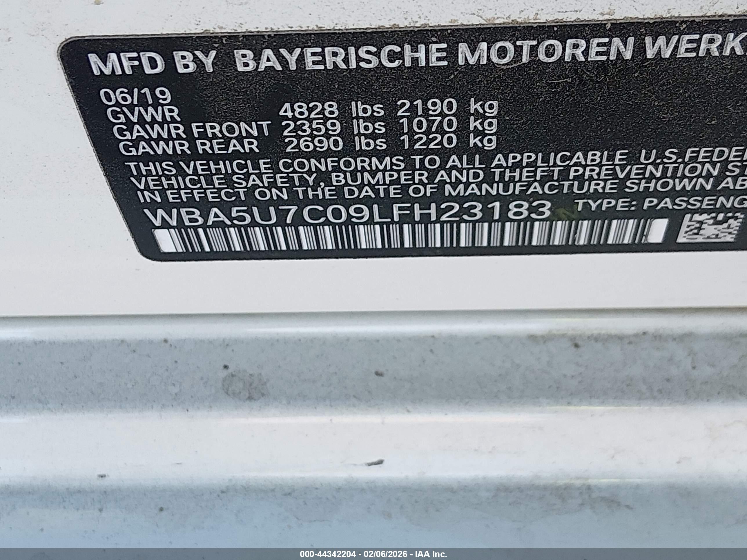 BMW 3 image 9
