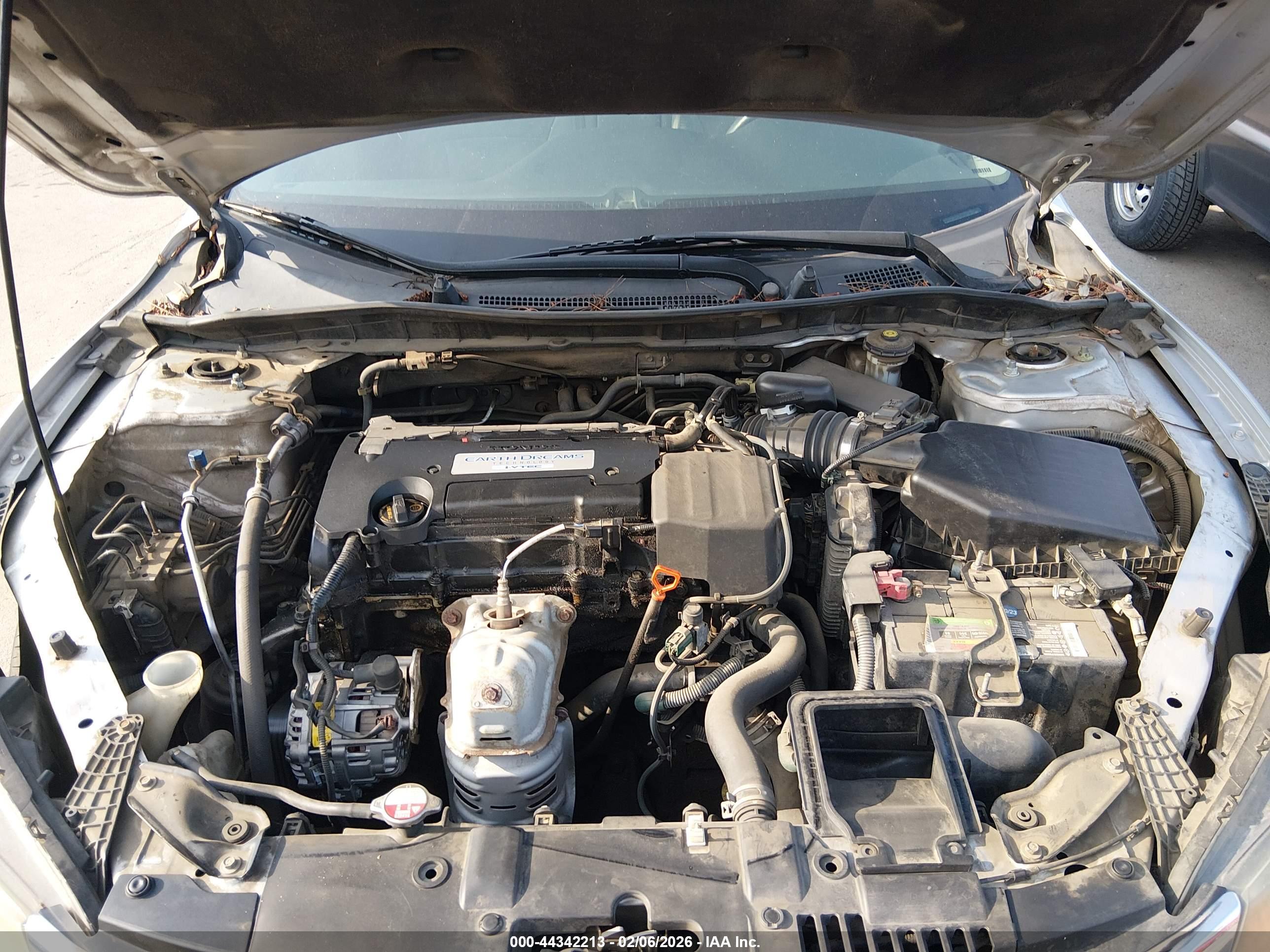 HONDA ACCORD image 10