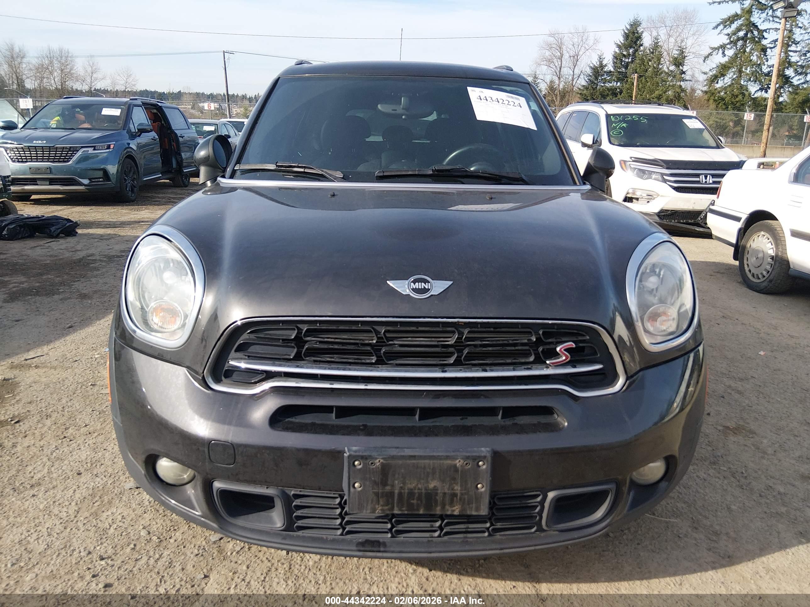 MINI COUNTRYMAN image 6