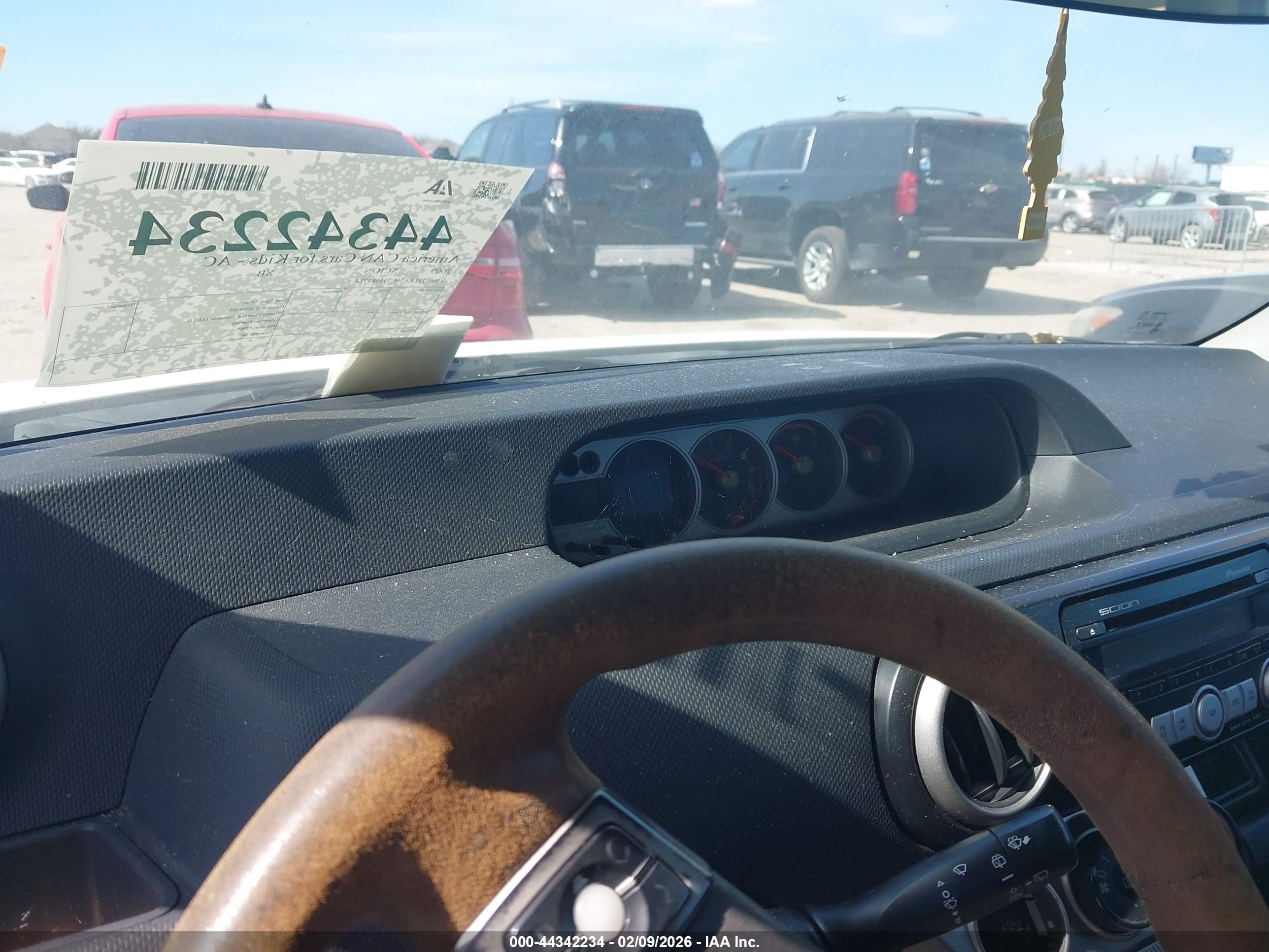 SCION XB image 7