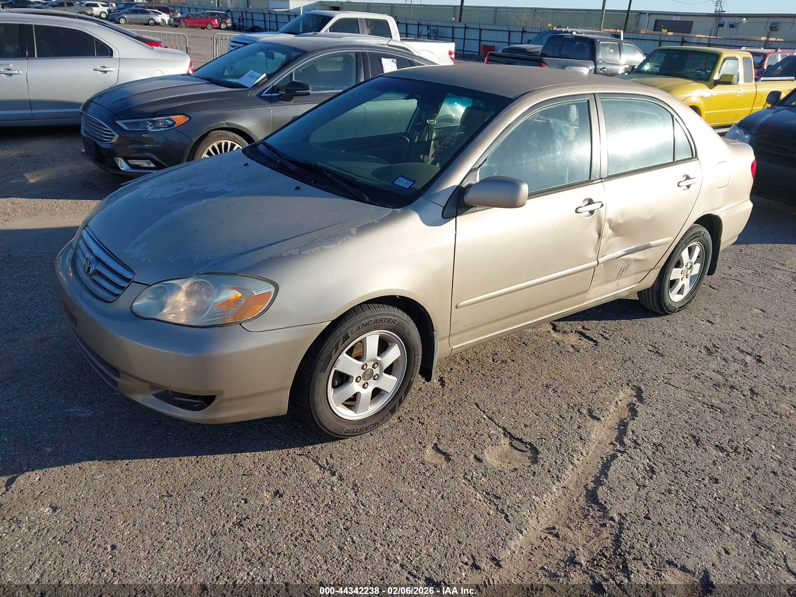 TOYOTA COROLLA image 2
