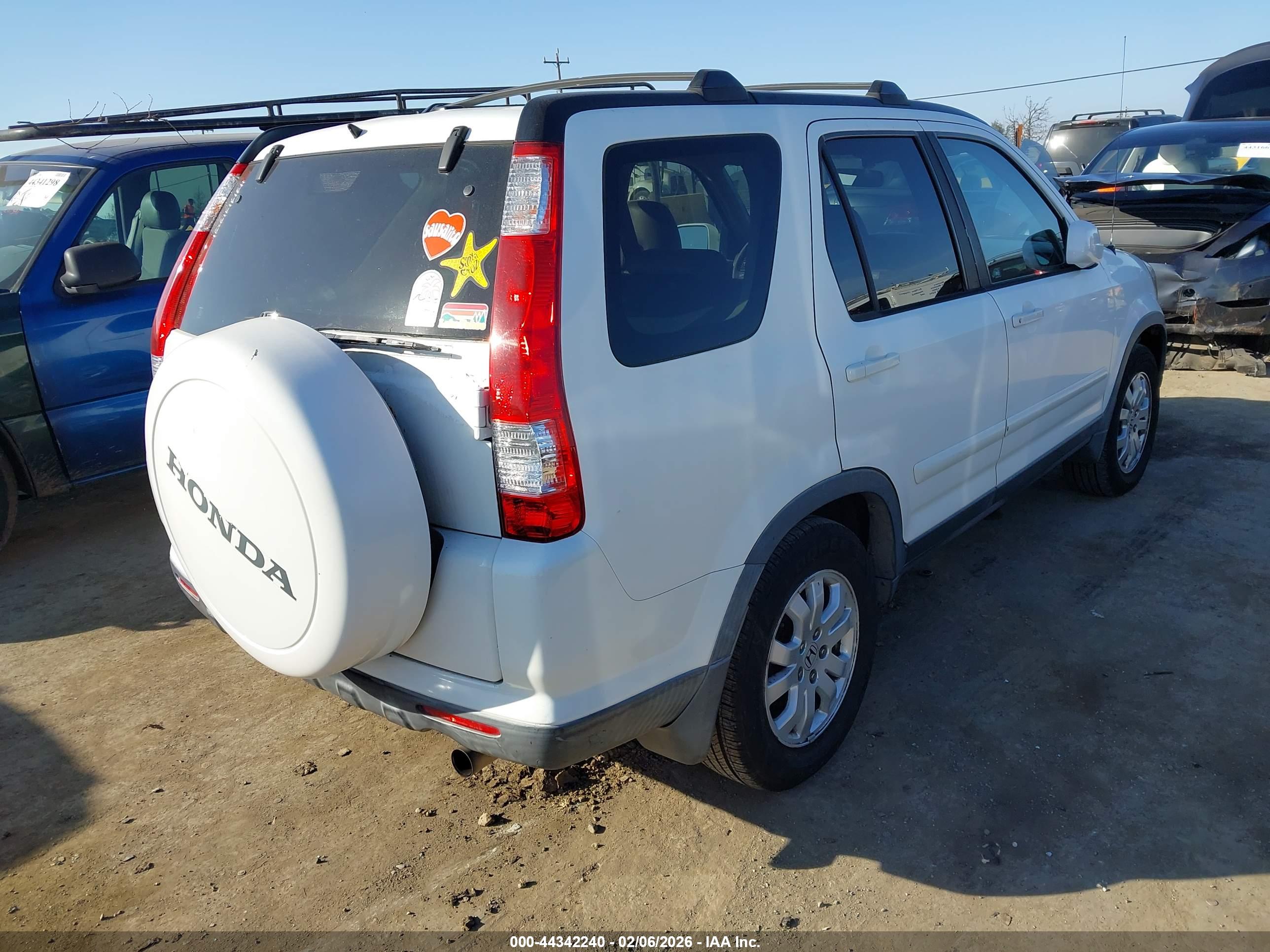 HONDA CR-V image 4