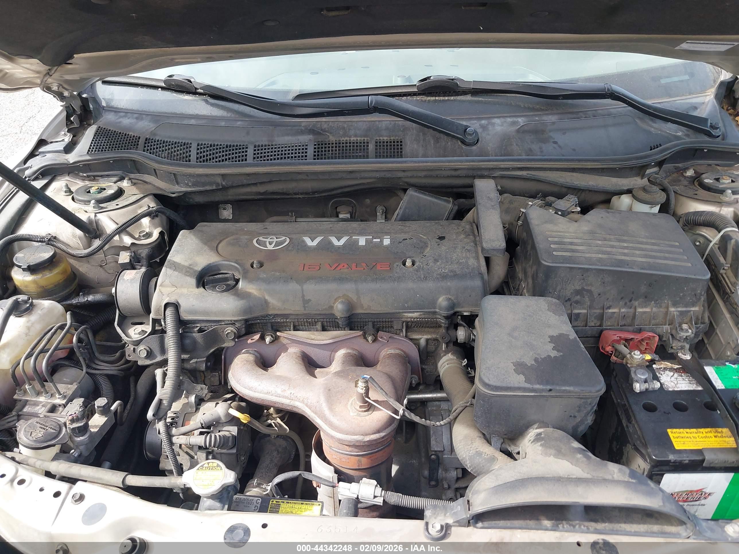 TOYOTA CAMRY image 10