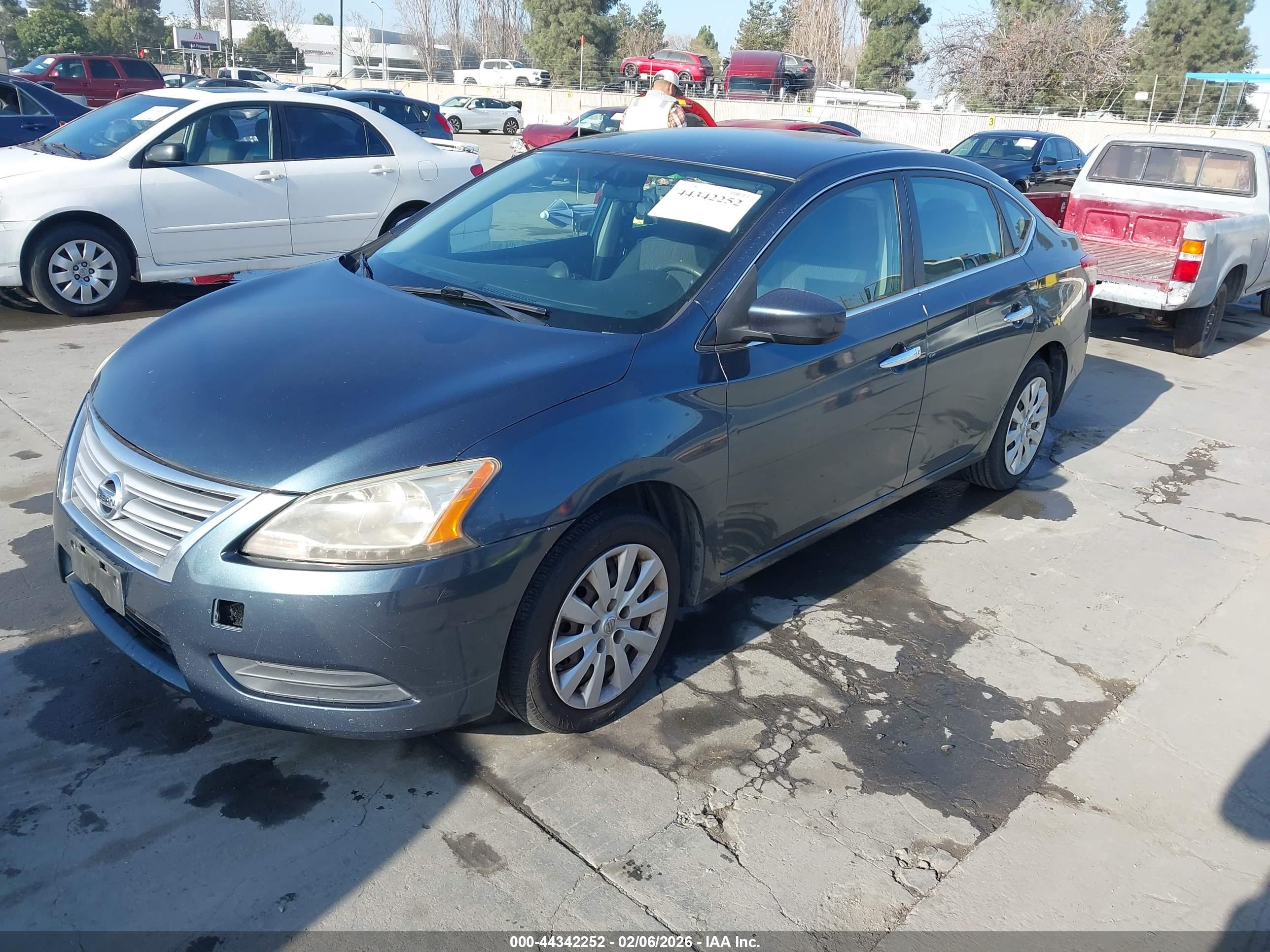 NISSAN SENTRA image 2