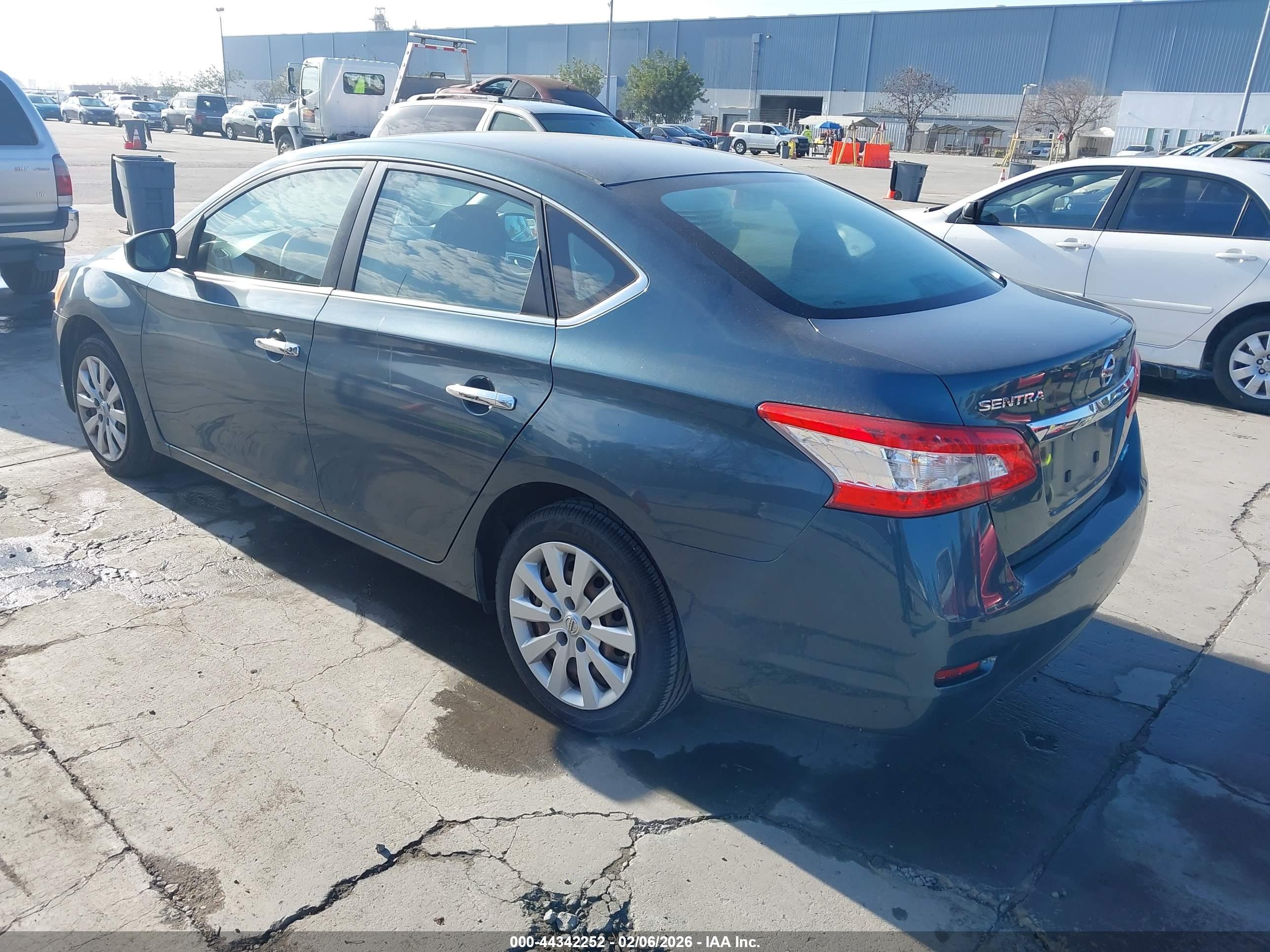 NISSAN SENTRA image 3