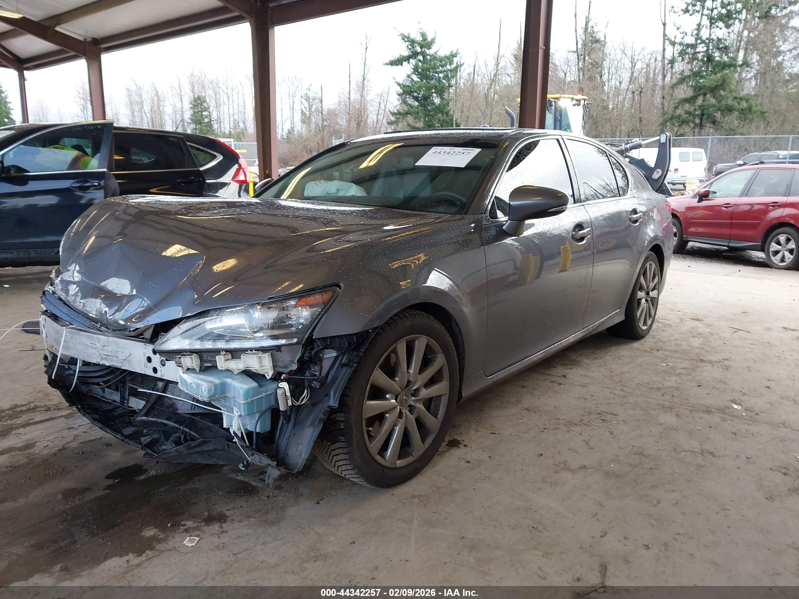 LEXUS GS image 2