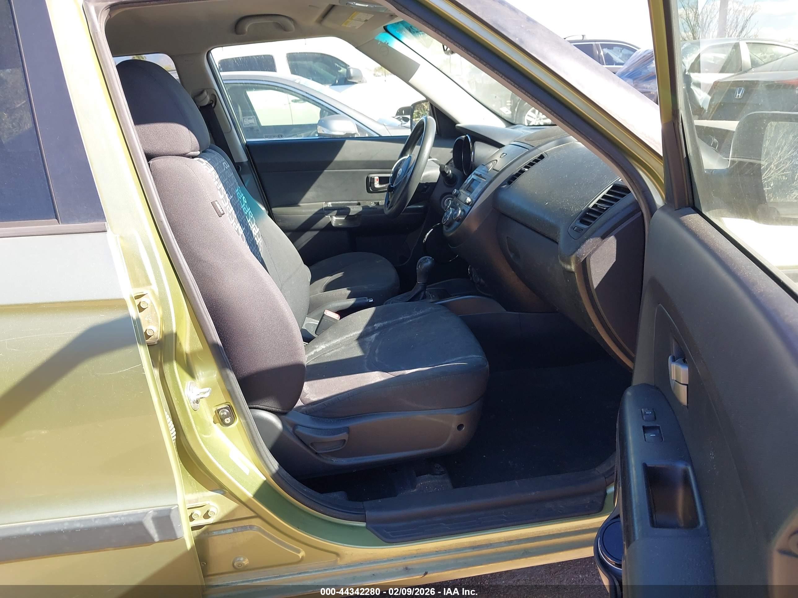 KIA SOUL image 5