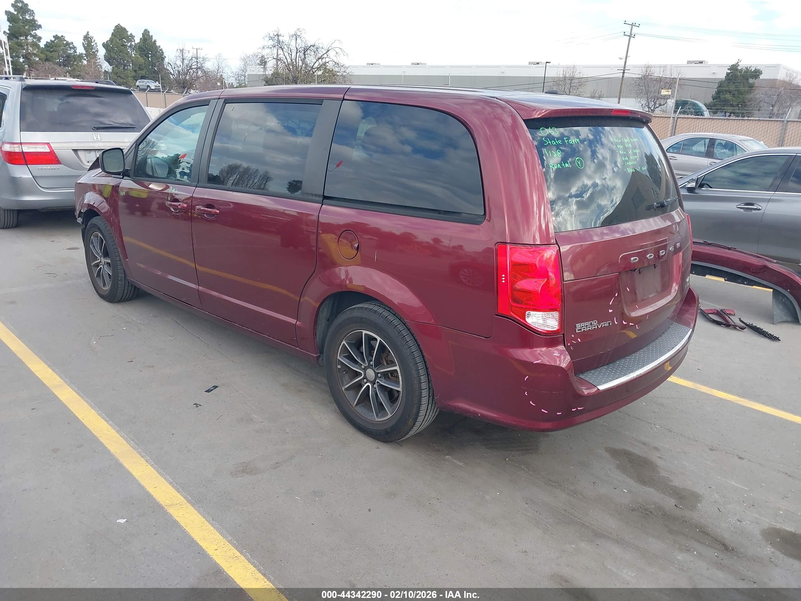 DODGE GRAND image 3