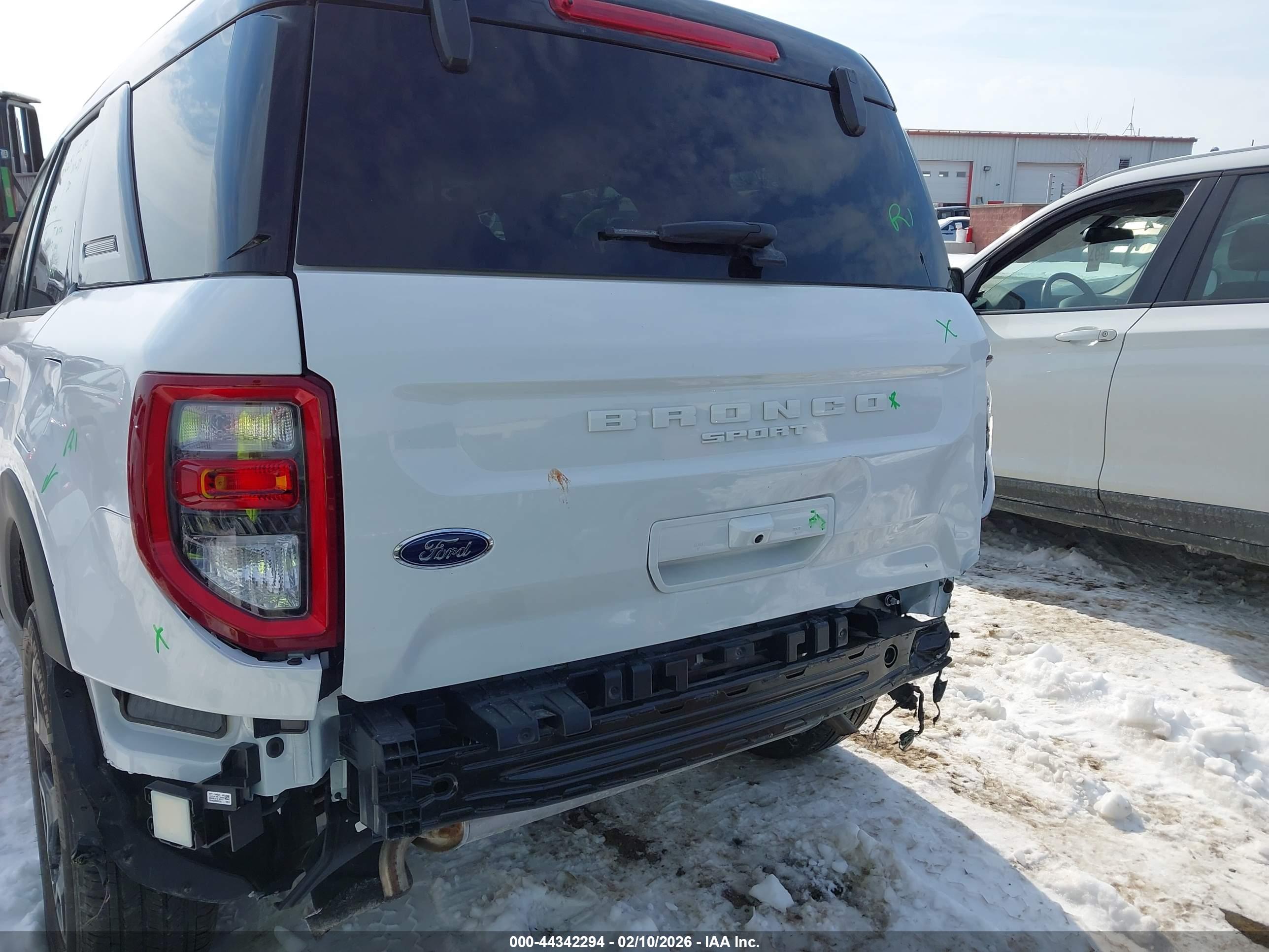 FORD BRONCO image 6