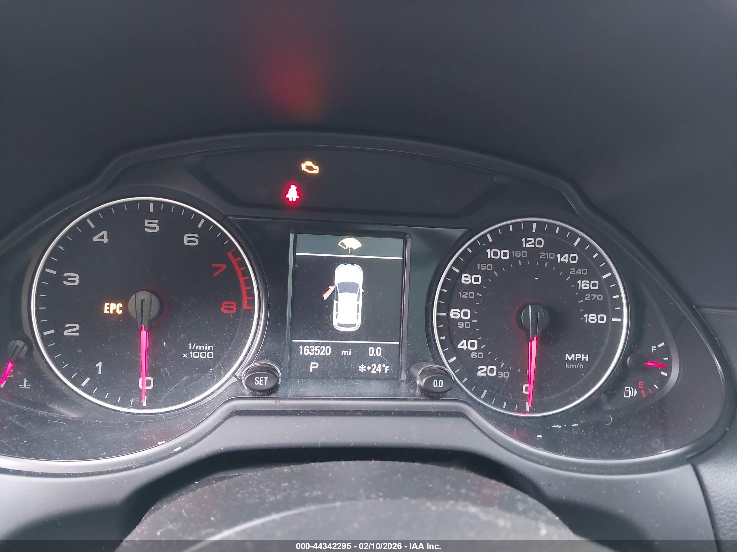 AUDI Q5 image 7
