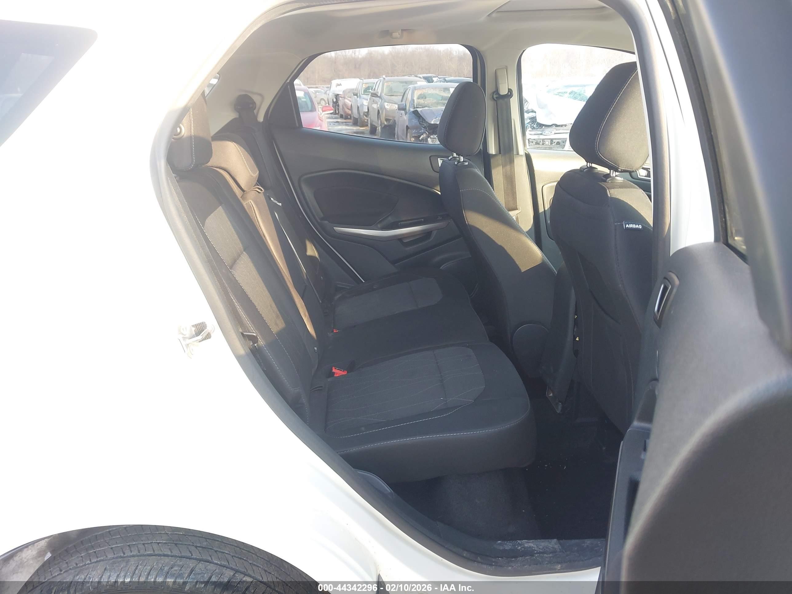 FORD ECOSPORT image 8