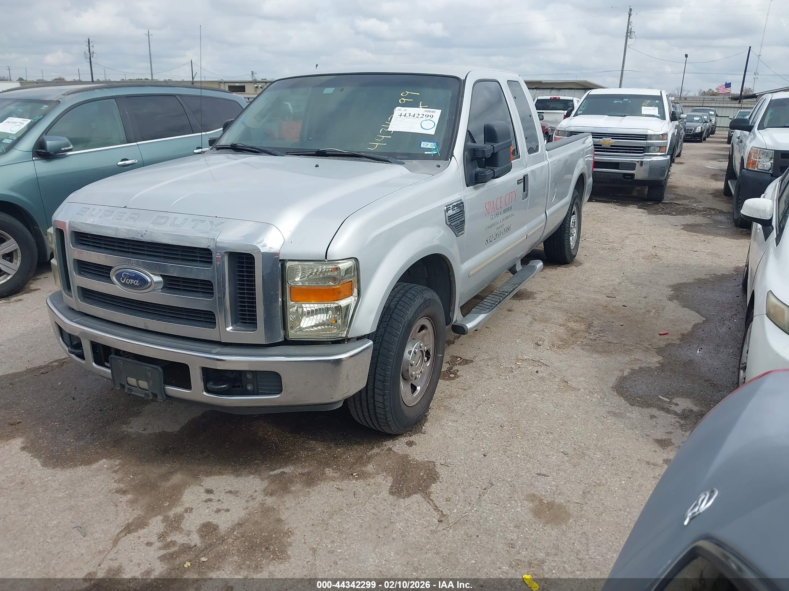 FORD F-250 image 2