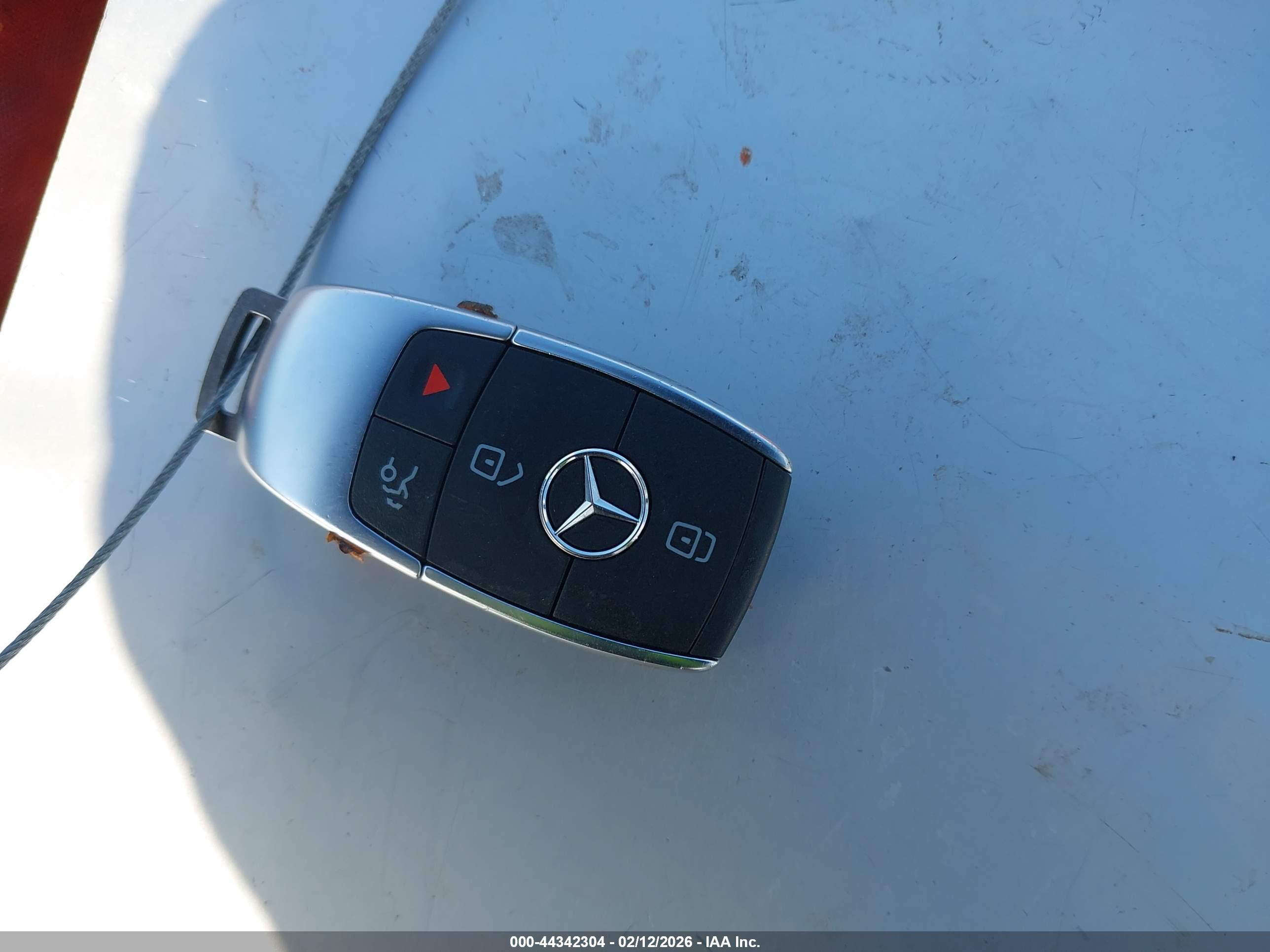 MERCEDES-BENZ GLE image 11