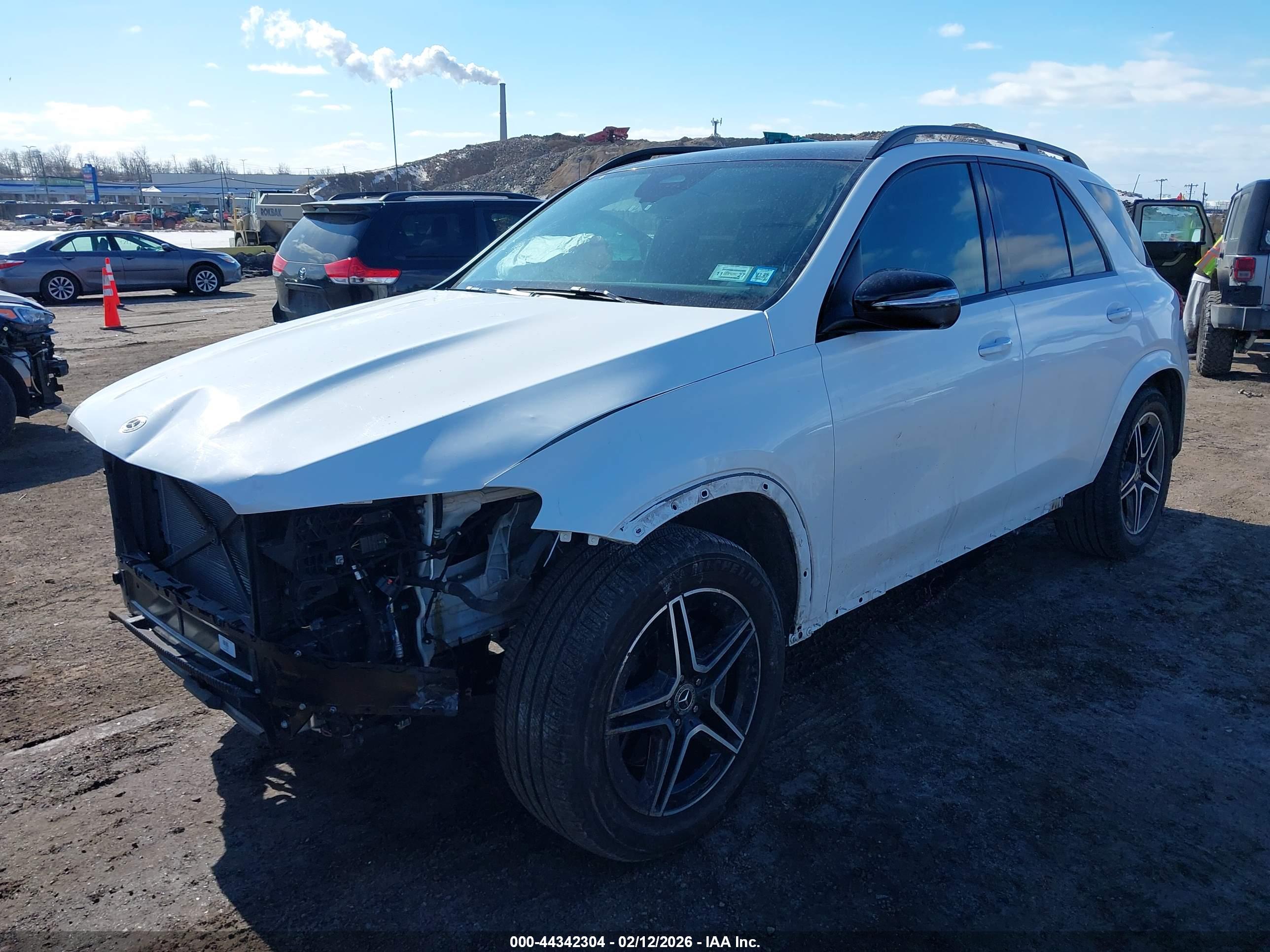 MERCEDES-BENZ GLE image 2
