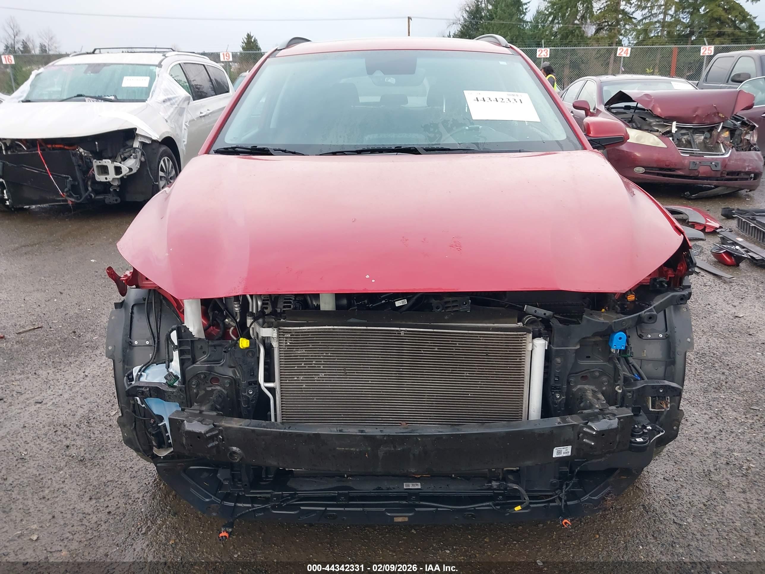 HYUNDAI KONA image 6