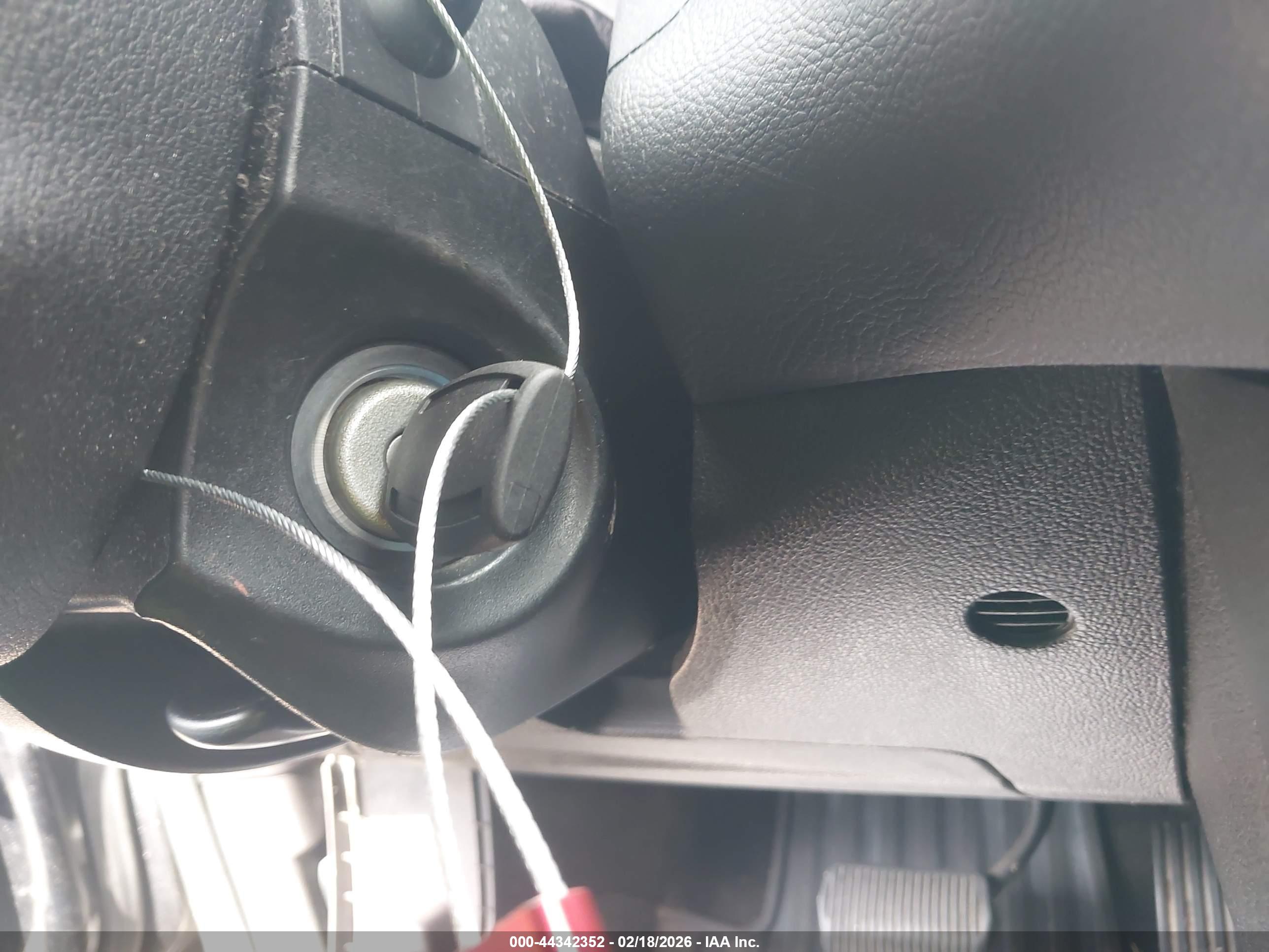 FORD FOCUS image 11