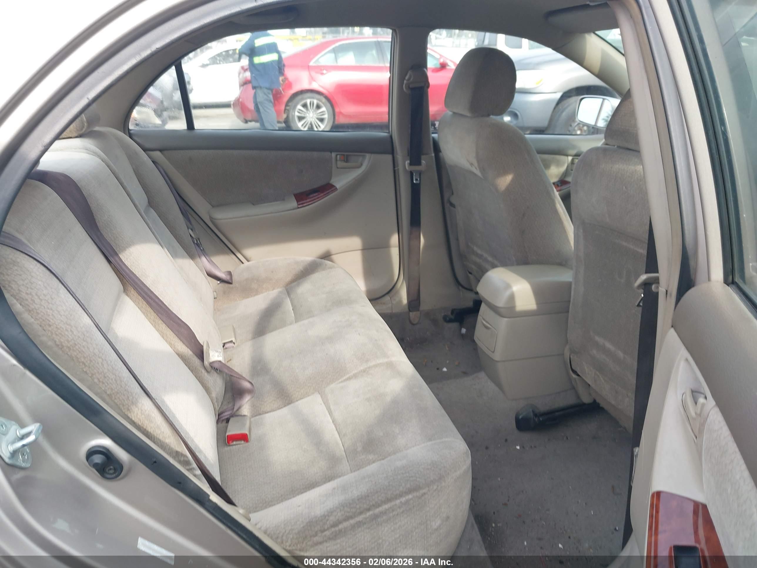 TOYOTA COROLLA image 8