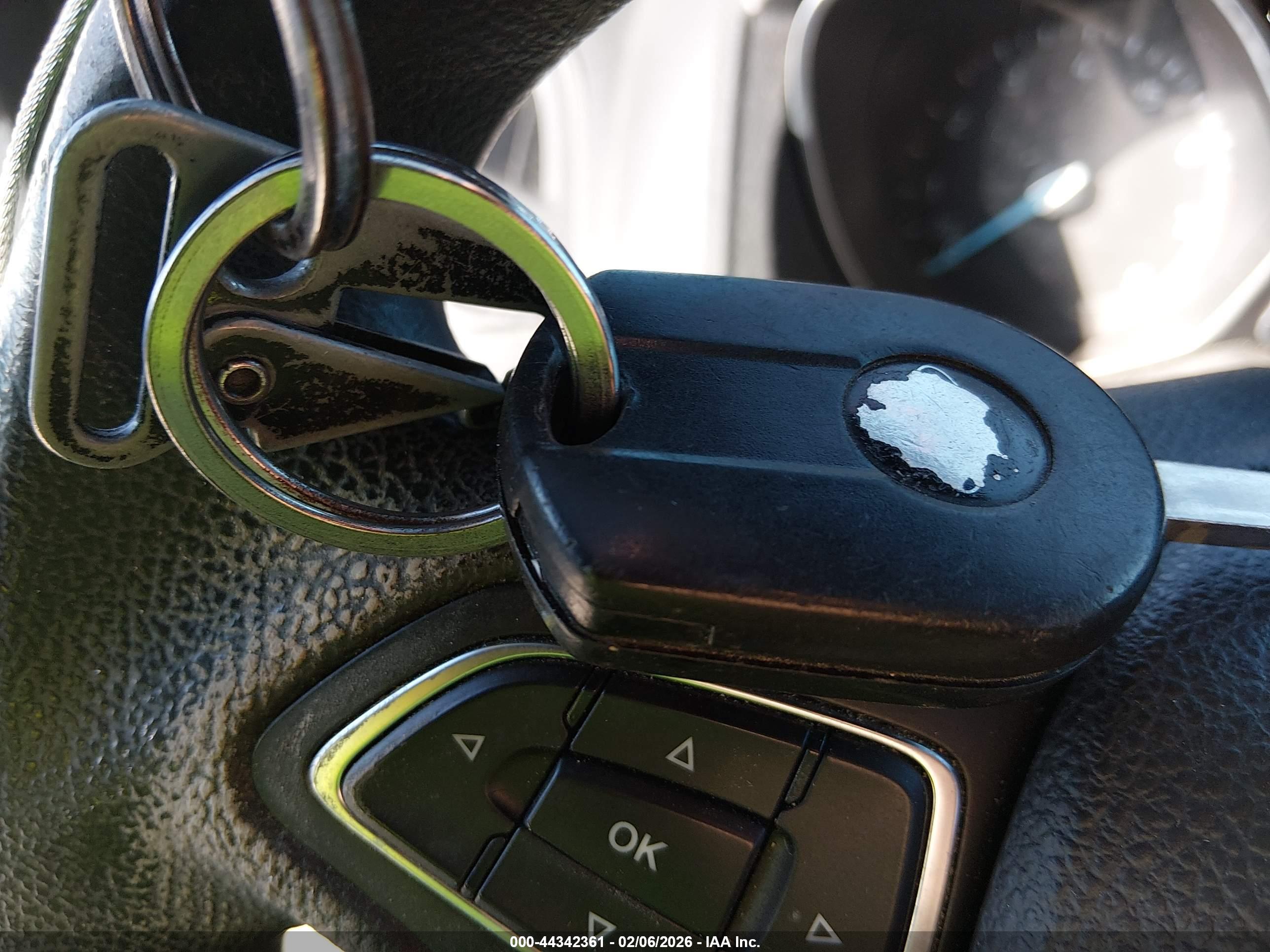 FORD FOCUS image 11