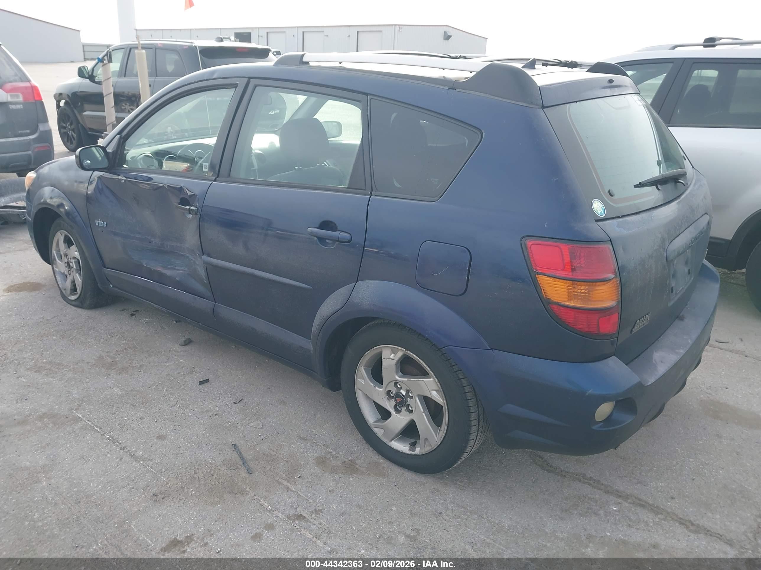 PONTIAC VIBE image 3