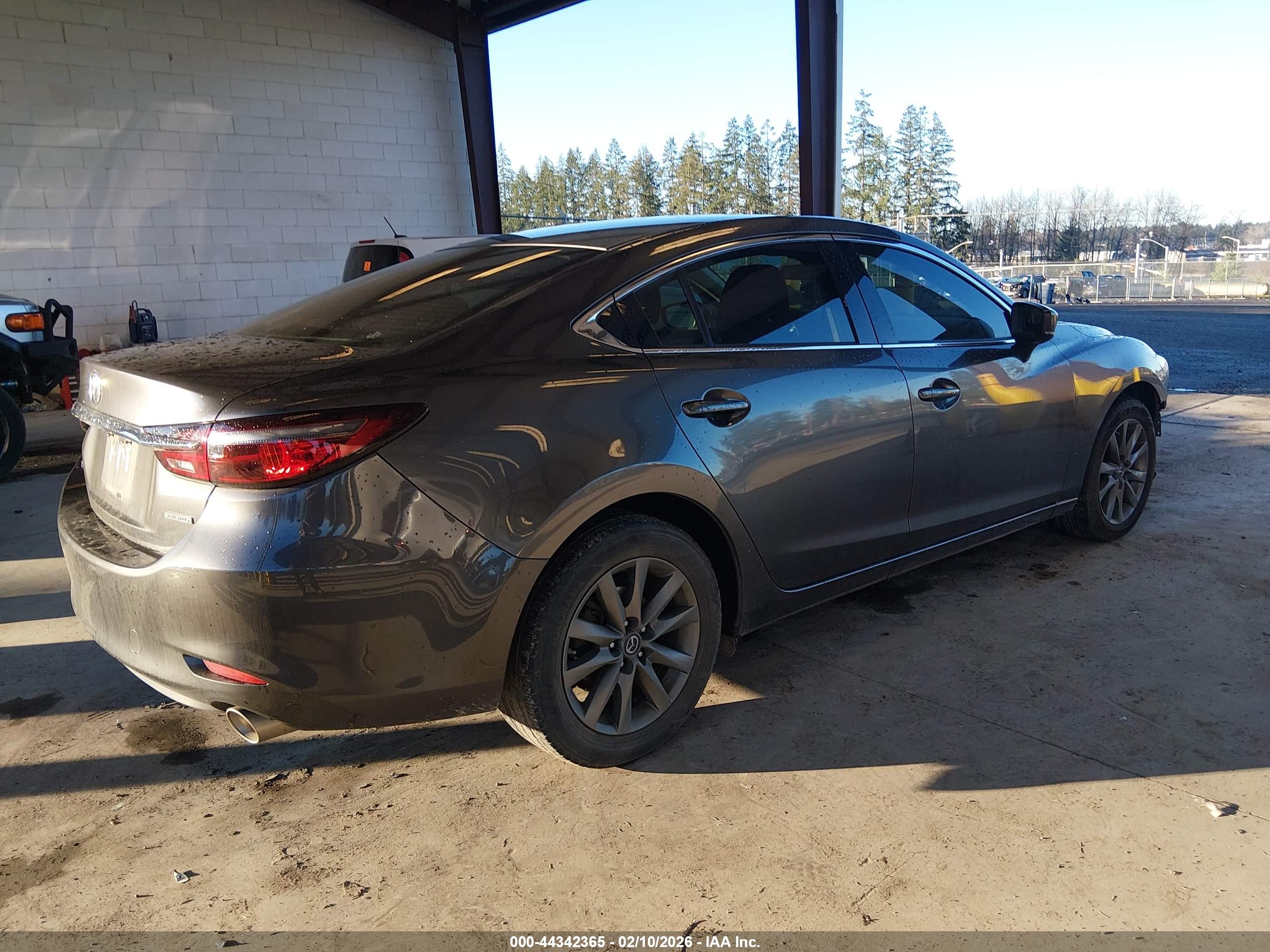 MAZDA MAZDA6 image 4