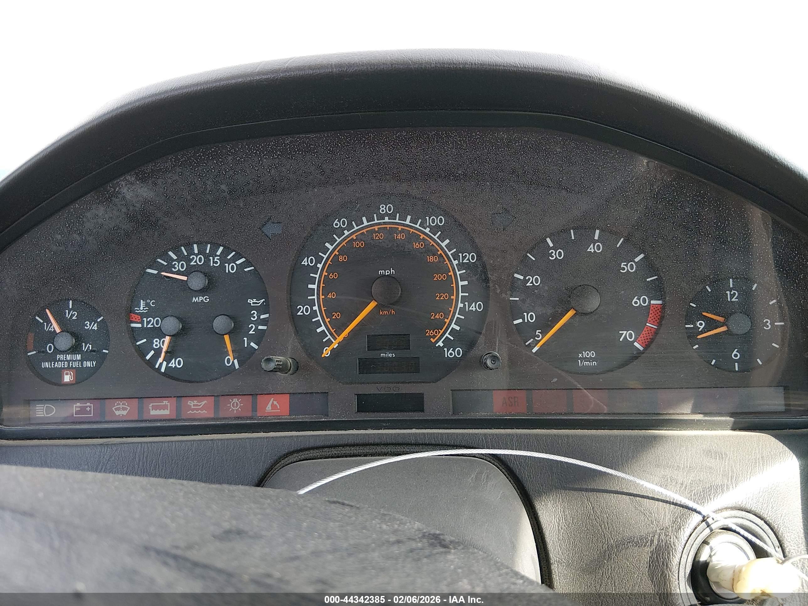 MERCEDES-BENZ SL image 7