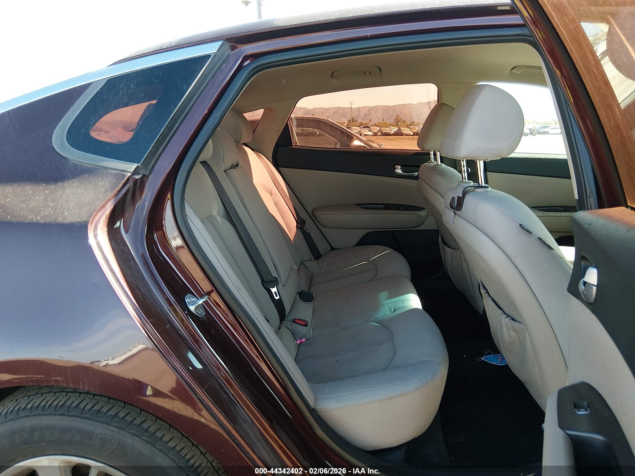 KIA OPTIMA image 8